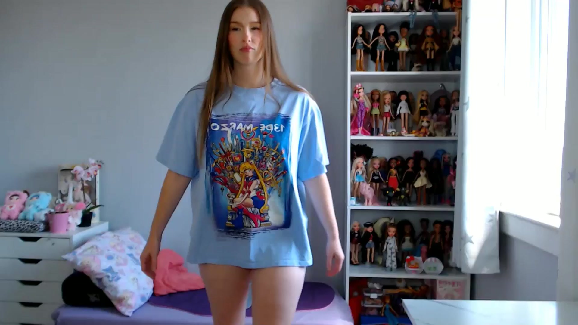 Gallery image thumbnail from GemmaMinx's myfreecams stream on, 07/12/2025, 18:41 image 18 of 20