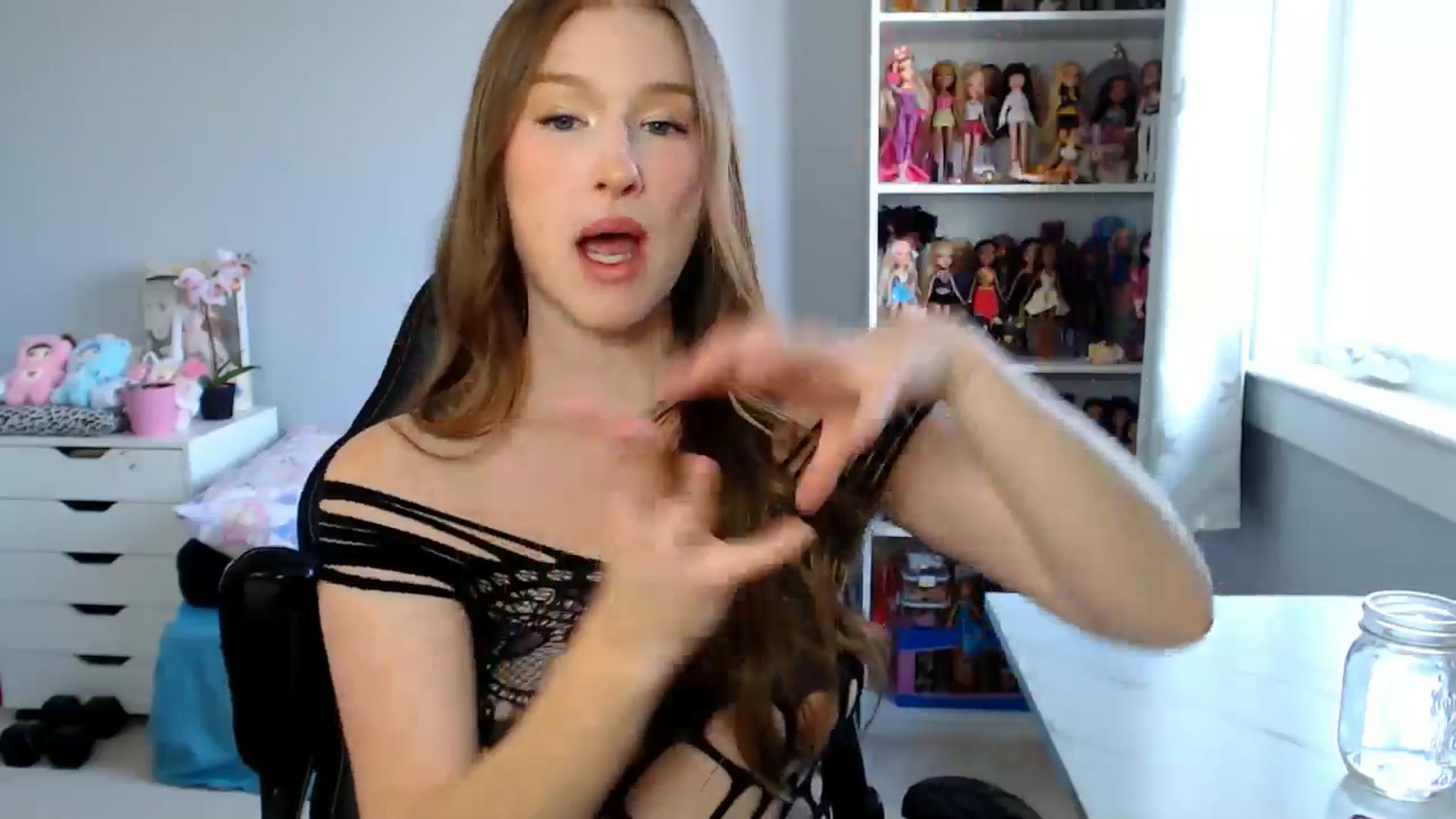 Gallery image thumbnail from GemmaMinx's myfreecams stream on, 07/28/2025, 16:59 image 17 of 20