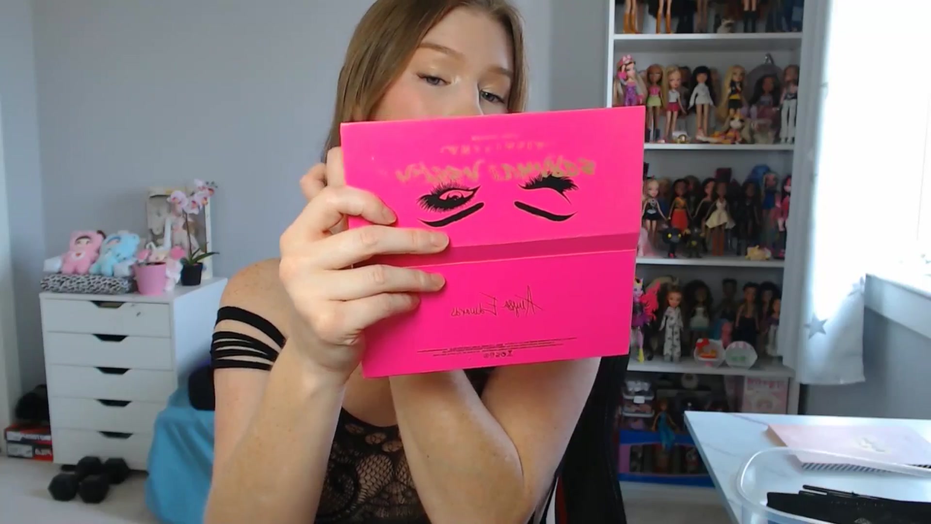 Gallery image thumbnail from GemmaMinx's myfreecams stream on, 07/28/2025, 19:03 image 2 of 20