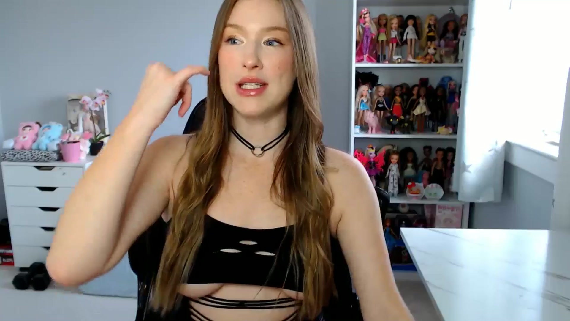Gallery image thumbnail from GemmaMinx's myfreecams stream on, 07/29/2025, 18:01 image 11 of 20