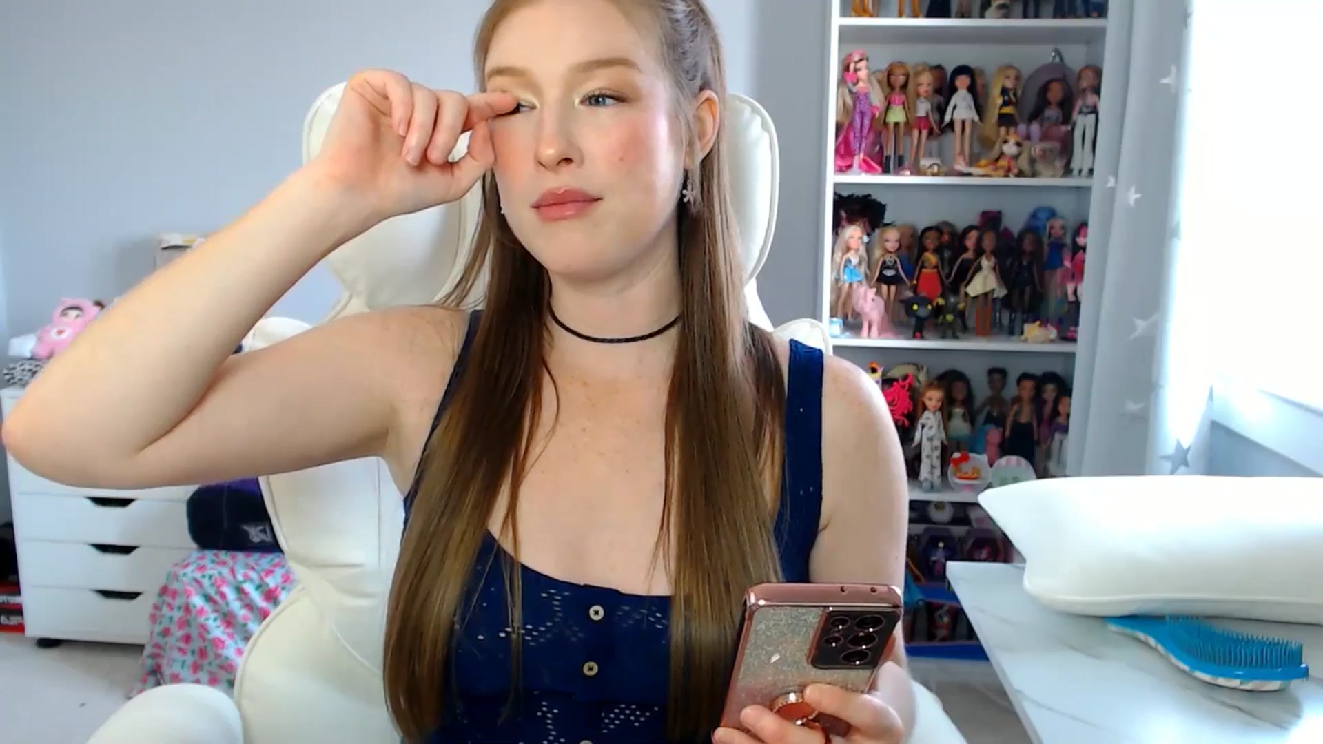 Gallery image thumbnail from GemmaMinx's myfreecams stream on, 08/12/2025, 19:06 image 7 of 20