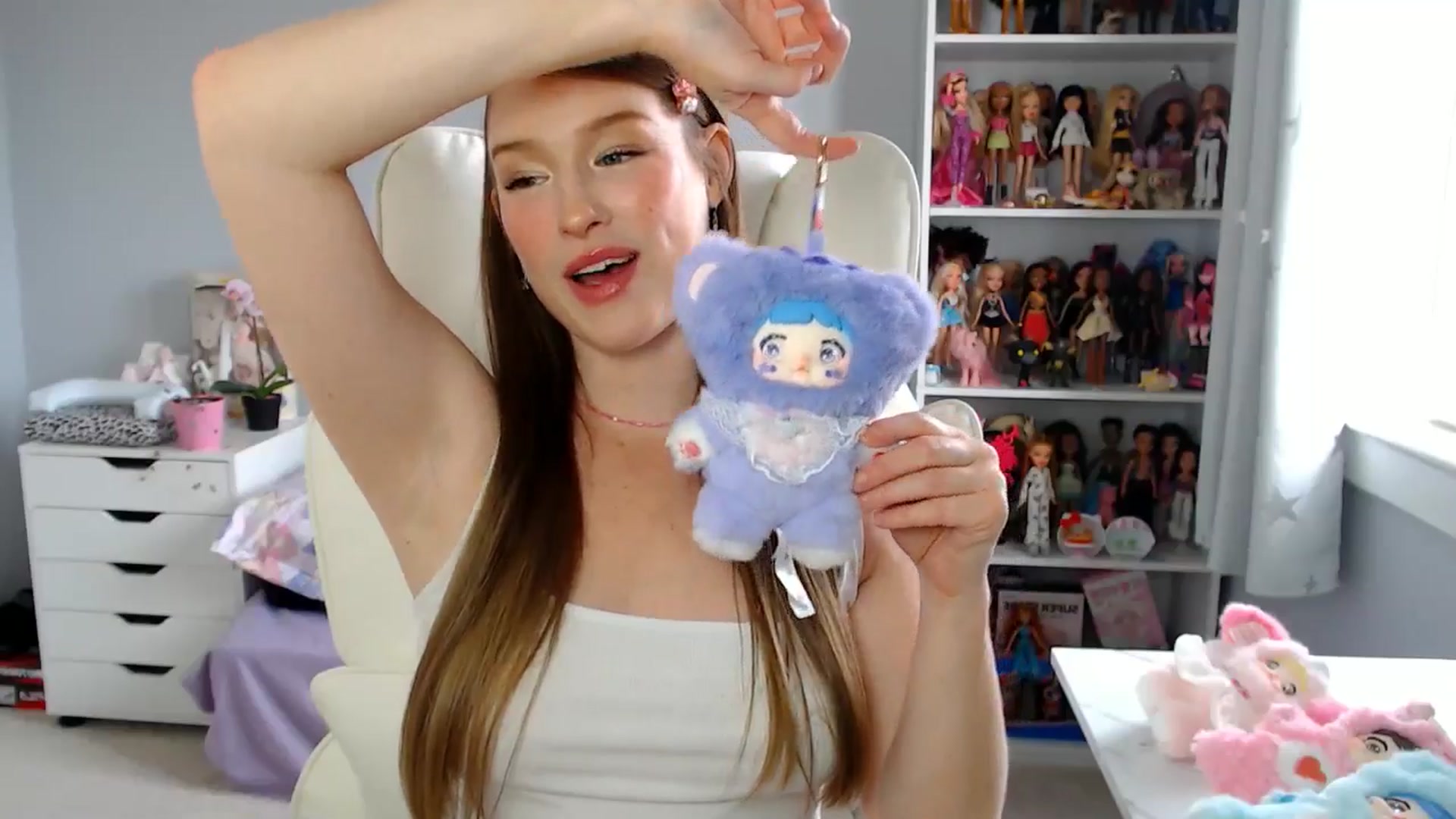 Gallery image thumbnail from GemmaMinx's myfreecams stream on, 08/13/2025, 19:14 image 2 of 20