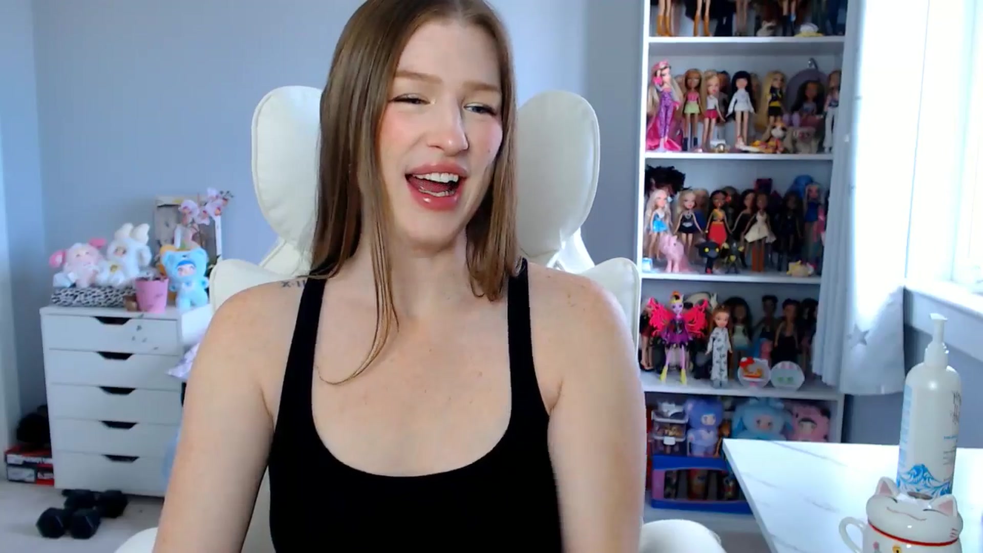 Gallery image thumbnail from GemmaMinx's myfreecams stream on, 08/30/2025, 16:26 image 12 of 20