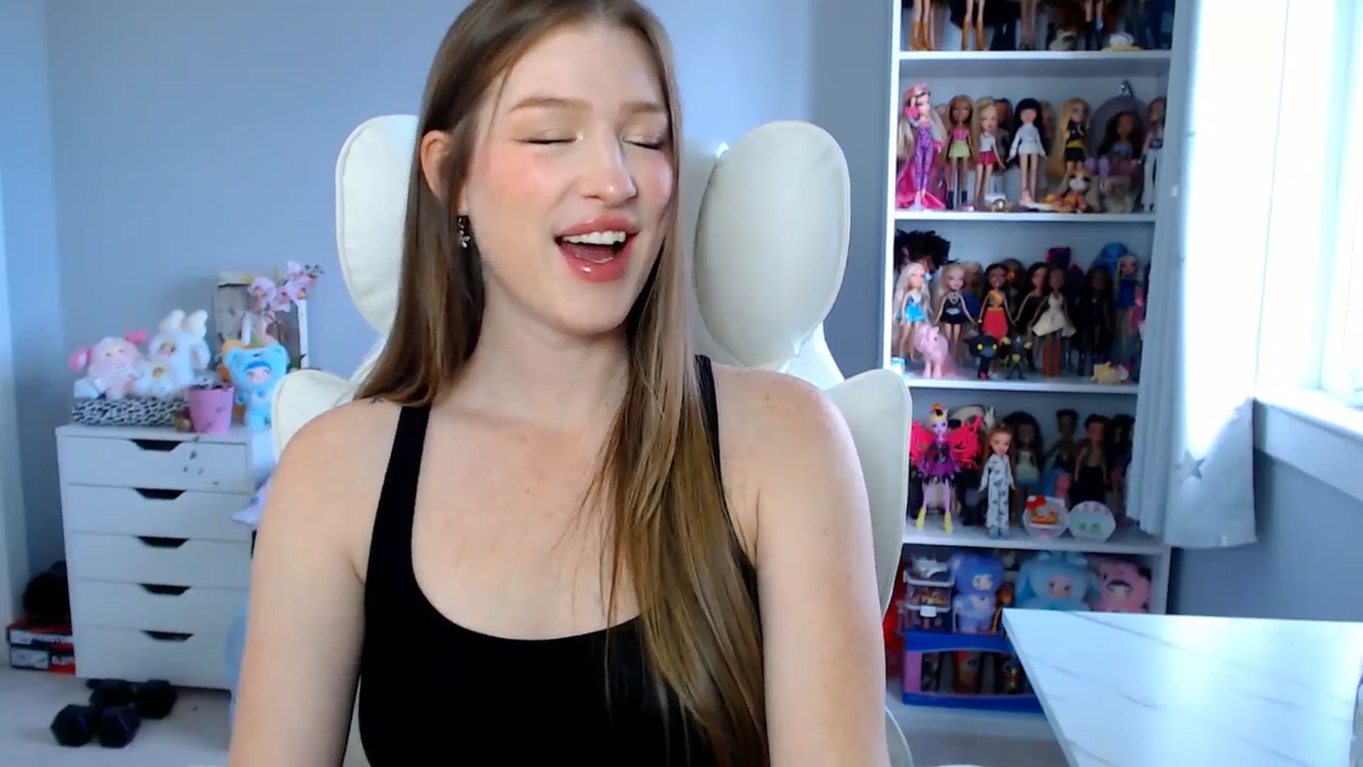 Gallery image thumbnail from GemmaMinx's myfreecams stream on, 08/30/2025, 16:26 image 5 of 20