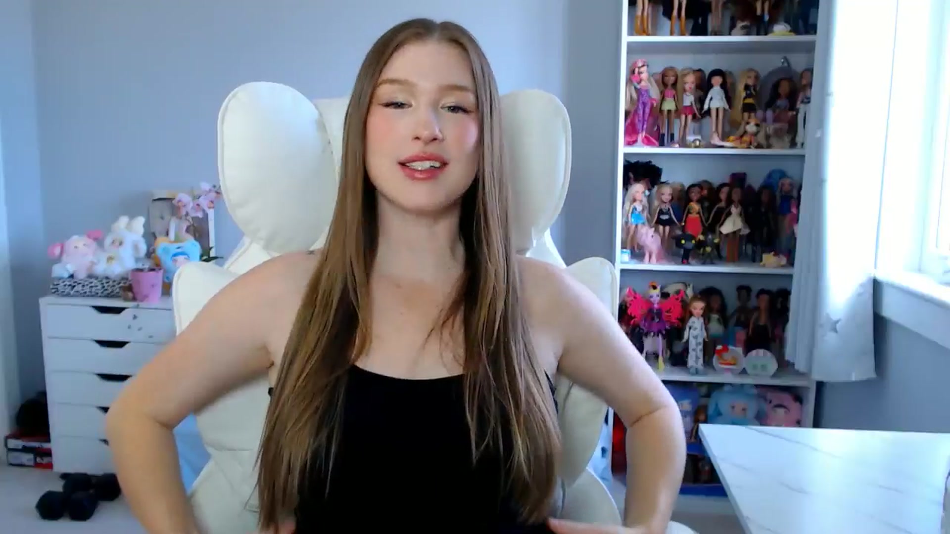 Gallery image thumbnail from GemmaMinx's myfreecams stream on, 08/30/2025, 16:26 image 4 of 20
