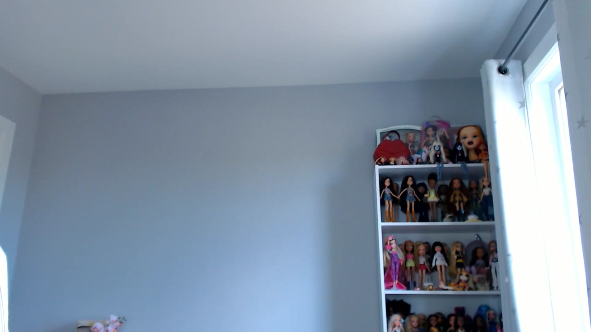 Gallery image thumbnail from GemmaMinx's myfreecams stream on, 08/30/2025, 18:05 image 2 of 20