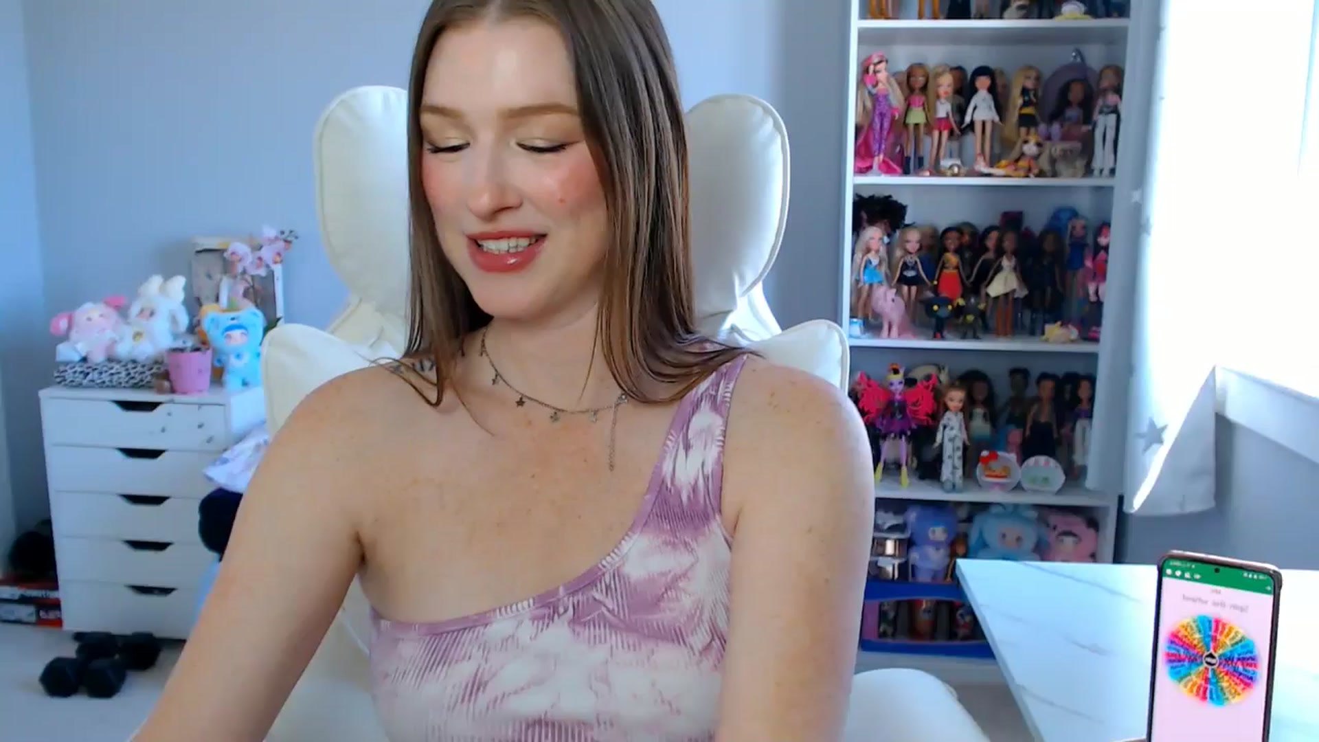 Gallery image thumbnail from GemmaMinx's myfreecams stream on, 08/31/2025, 18:03 image 1 of 20