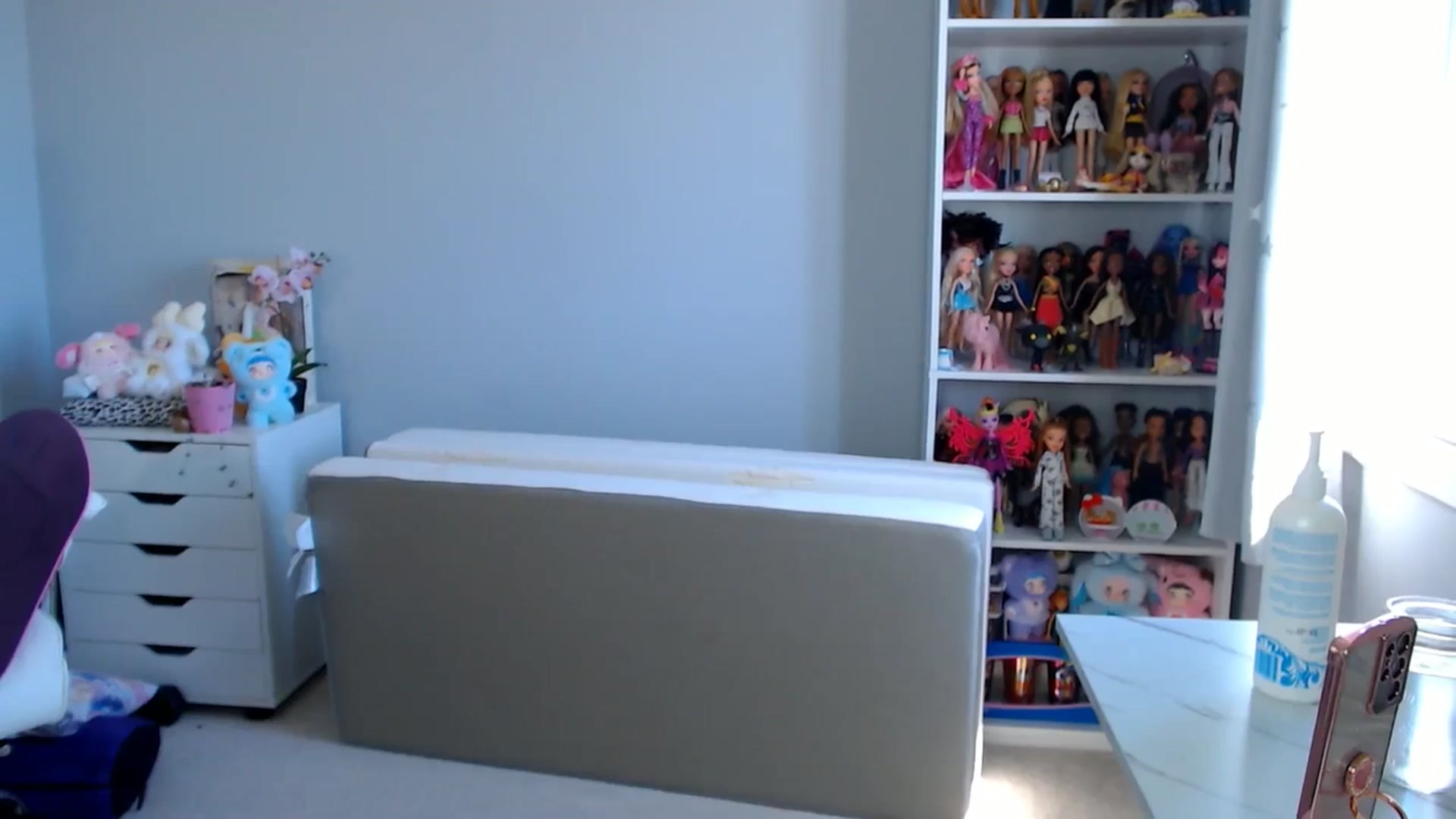 Gallery image thumbnail from GemmaMinx's myfreecams stream on, 08/31/2025, 18:03 image 17 of 20