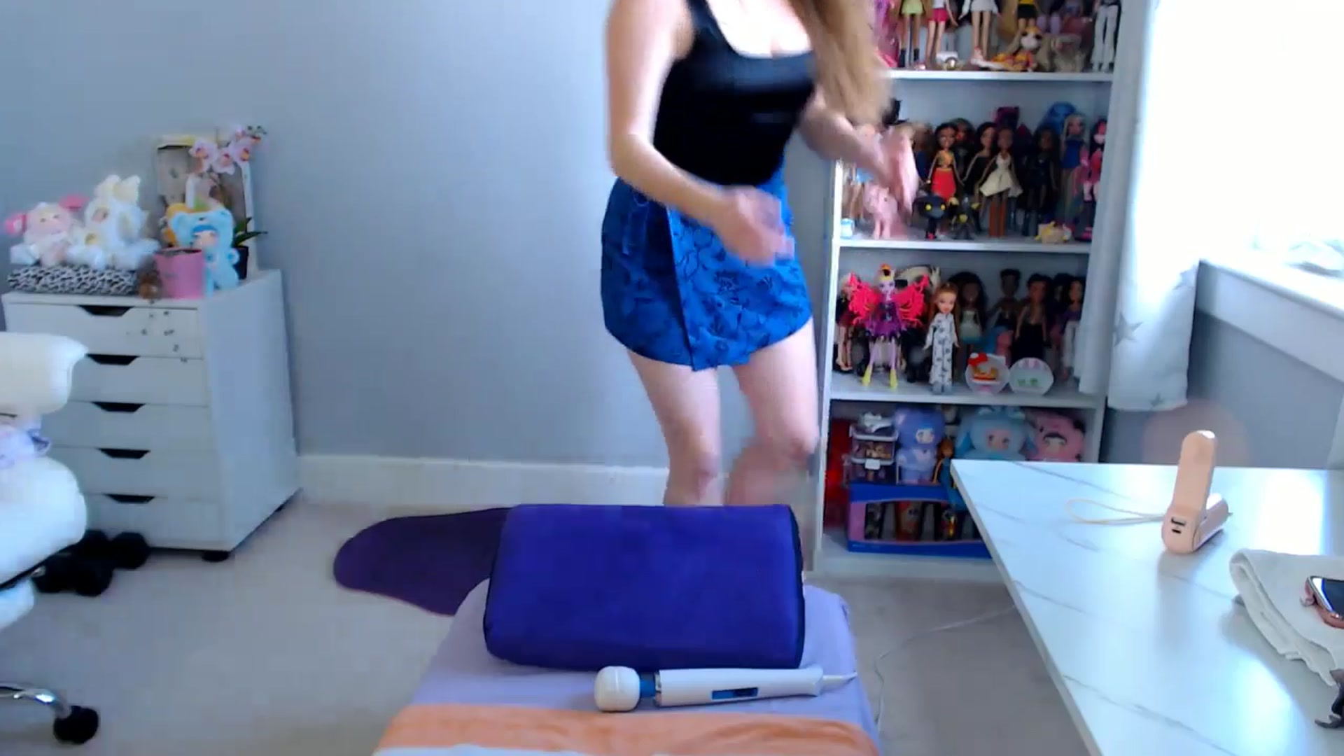 Gallery image thumbnail from GemmaMinx's myfreecams stream on, 09/05/2025, 14:46 image 19 of 20