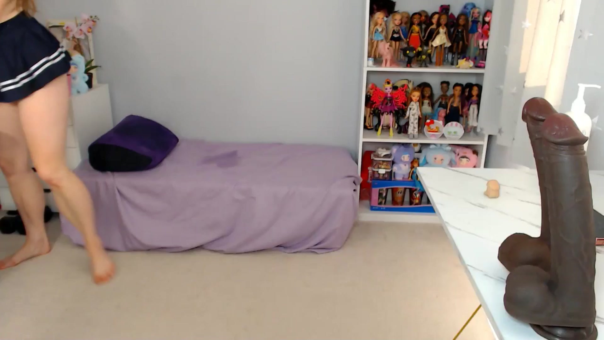 Gallery image thumbnail from GemmaMinx's myfreecams stream on, 09/06/2025, 22:06 image 1 of 20