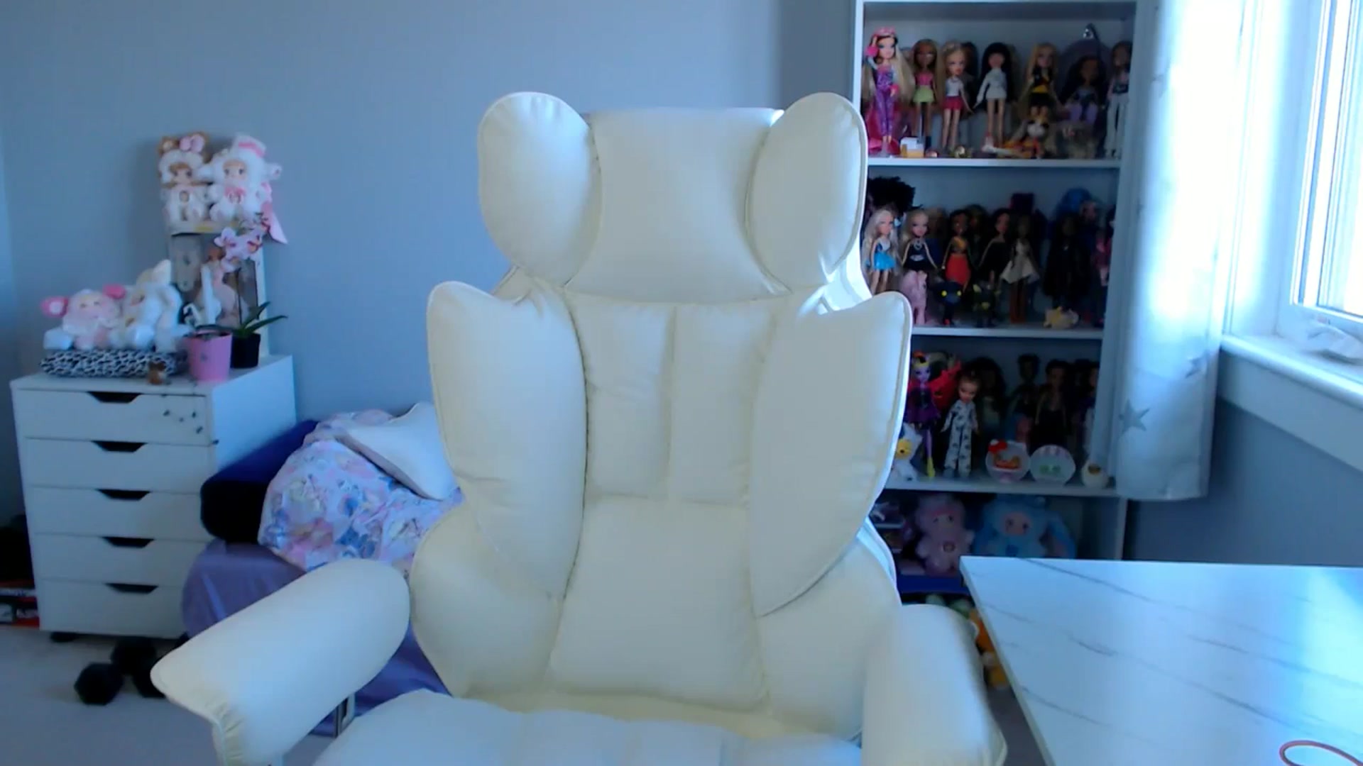 Gallery image thumbnail from GemmaMinx's myfreecams stream on, 09/30/2025, 15:59 image 6 of 20