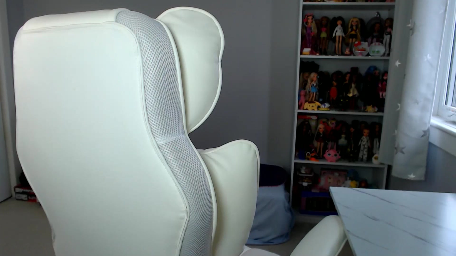 Gallery image thumbnail from GemmaMinx's myfreecams stream on, 11/27/2025, 17:54 image 19 of 20