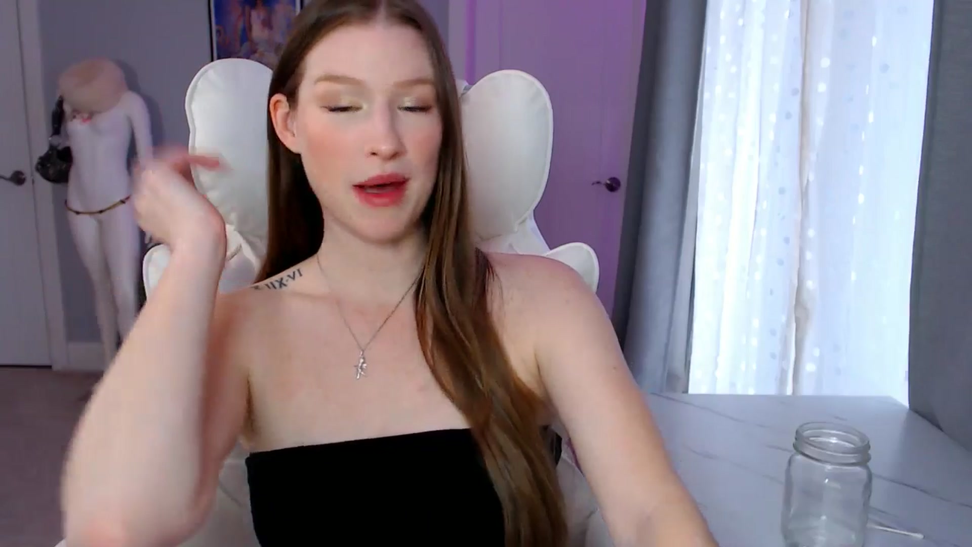 Gallery image thumbnail from GemmaMinx's myfreecams stream on, 03/11/2026, 20:10 image 9 of 20