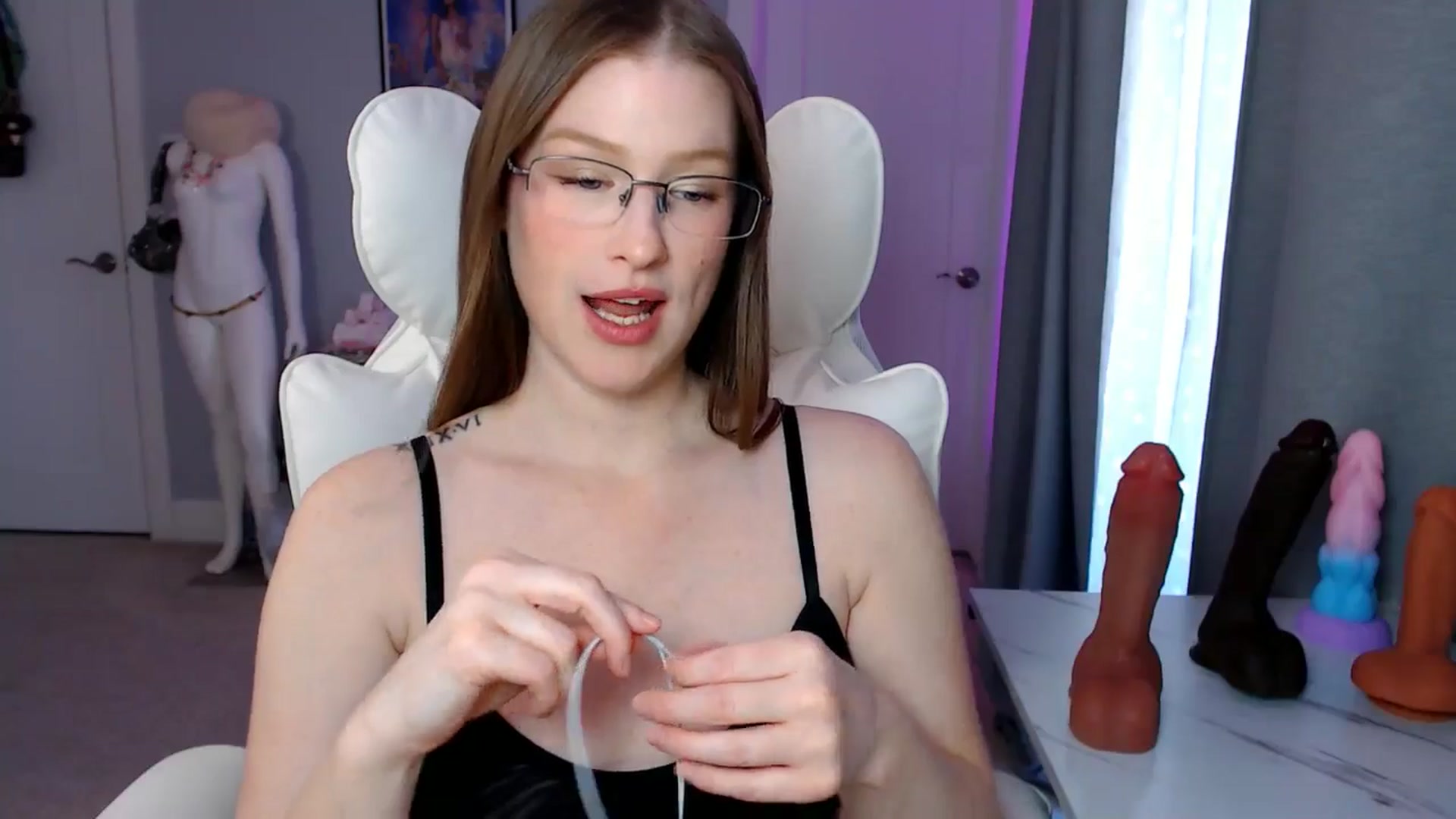 Gallery image thumbnail from GemmaMinx's myfreecams stream on, 03/30/2026, 23:03 image 14 of 20