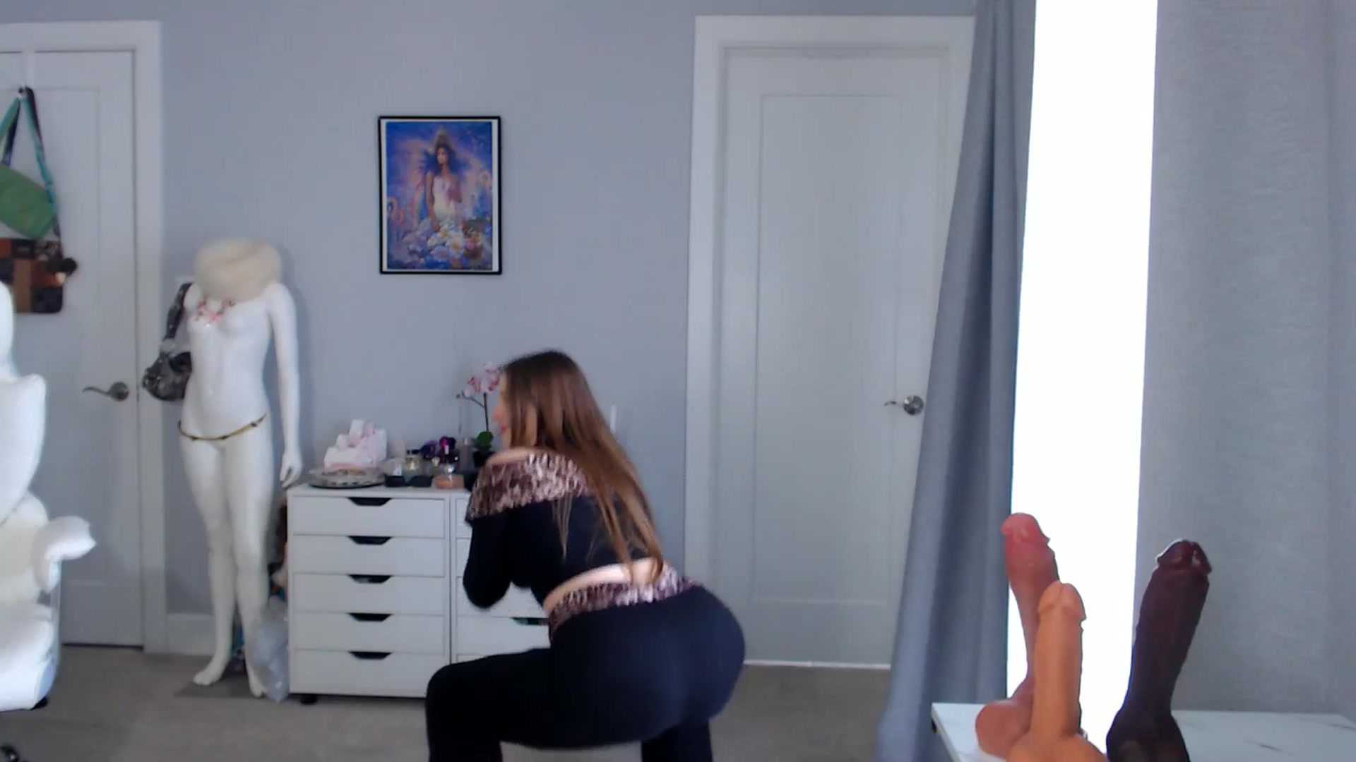 Gallery image thumbnail from GemmaMinx's myfreecams stream on, 04/14/2026, 19:48 image 4 of 20
