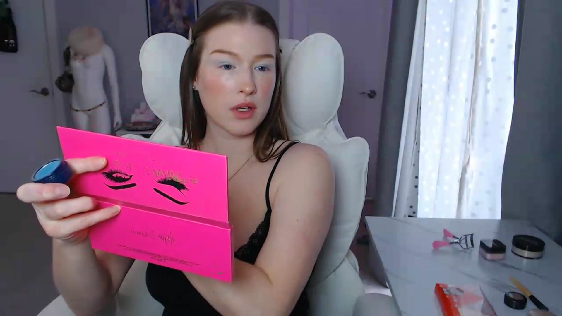 Gallery image thumbnail from GemmaMinx's myfreecams stream on, 05/13/2026, 20:12 image 2 of 20