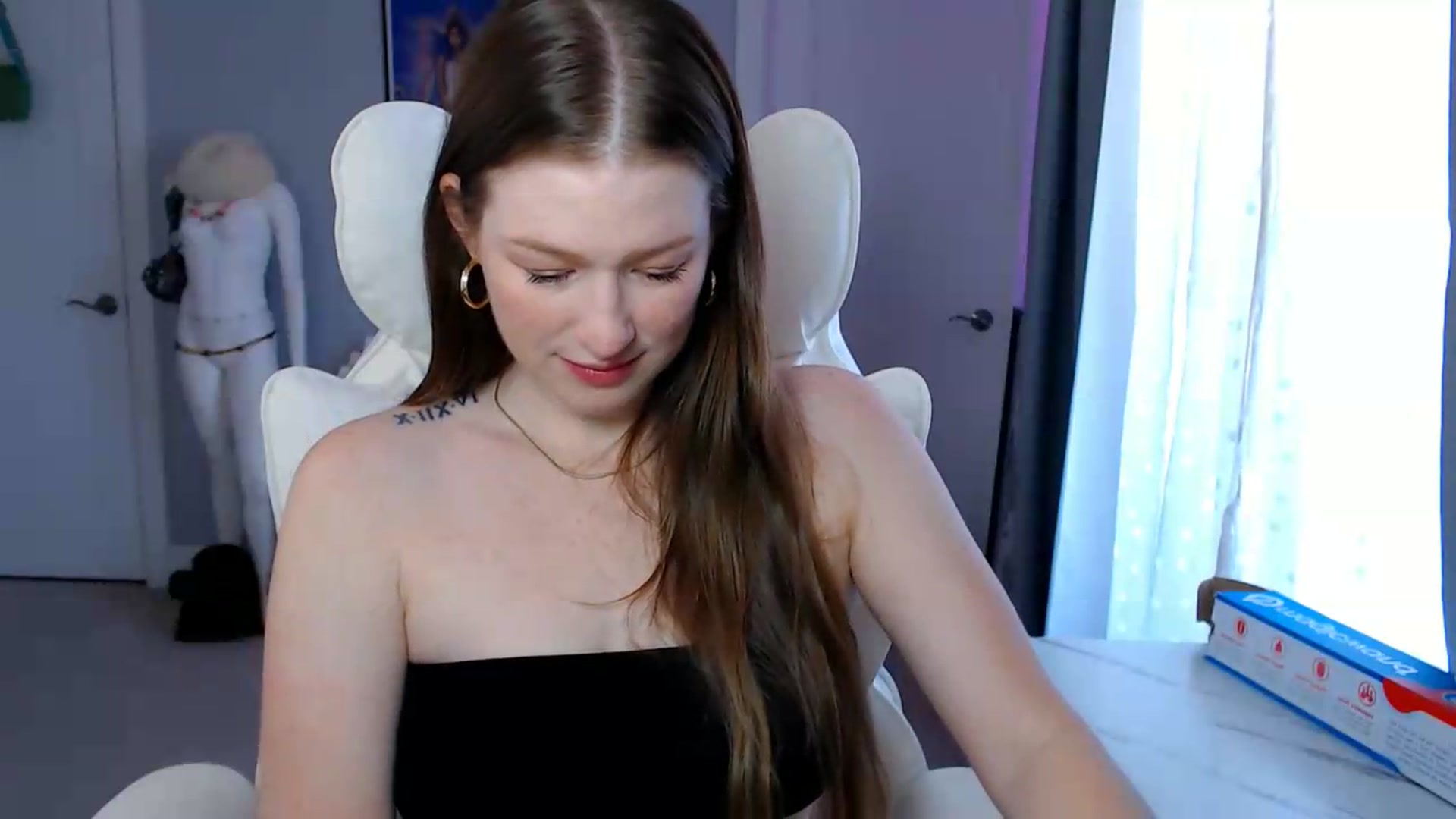 Gallery image thumbnail from GemmaMinx's myfreecams stream on, 06/29/2026, 20:02 image 4 of 20