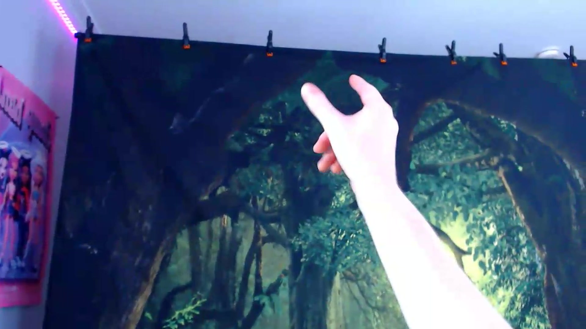 Gallery image thumbnail from GemmaMinx's myfreecams stream on, 07/11/2026, 17:44 image 19 of 20