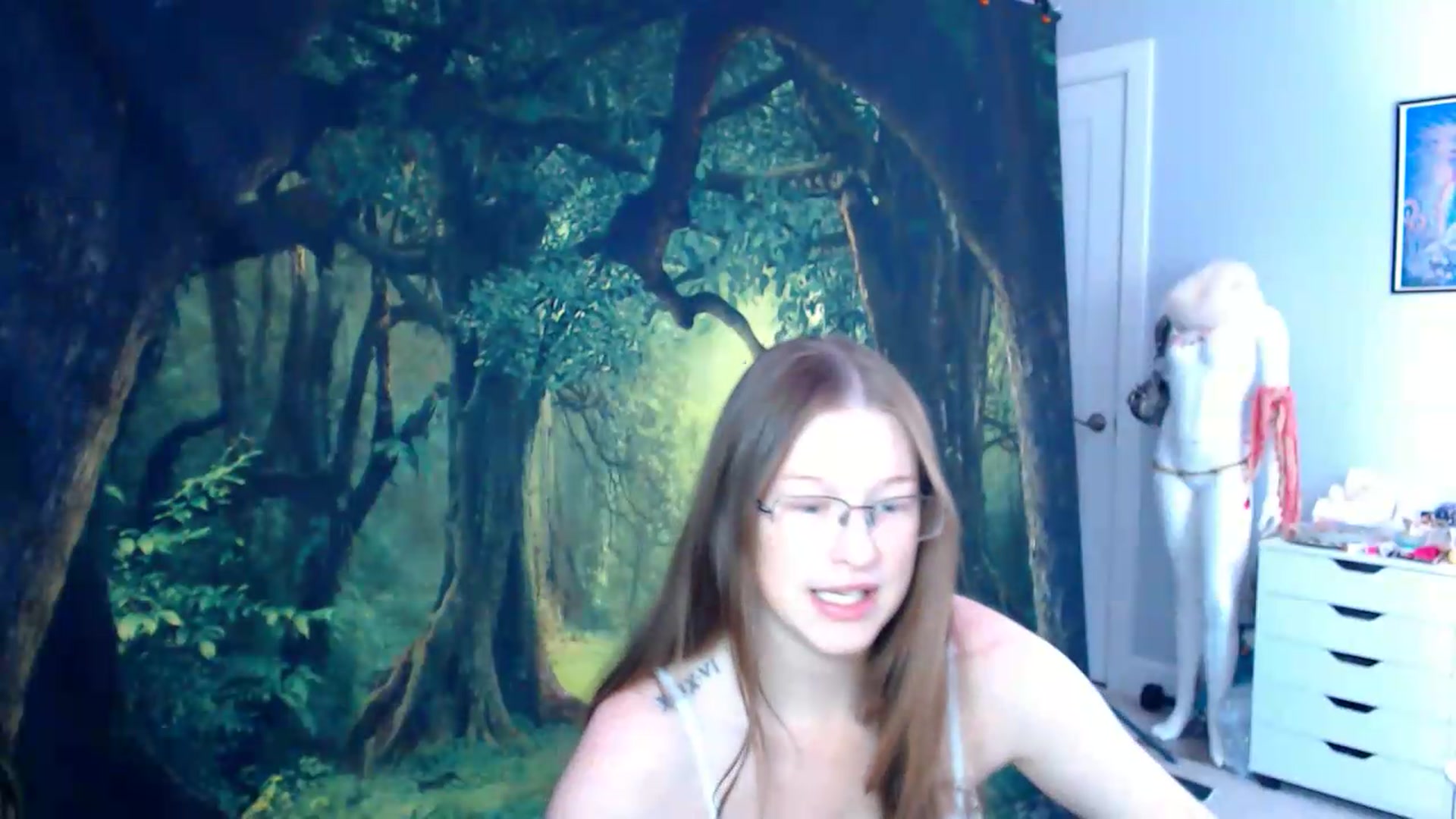 Gallery image thumbnail from GemmaMinx's myfreecams stream on, 07/11/2026, 17:44 image 11 of 20