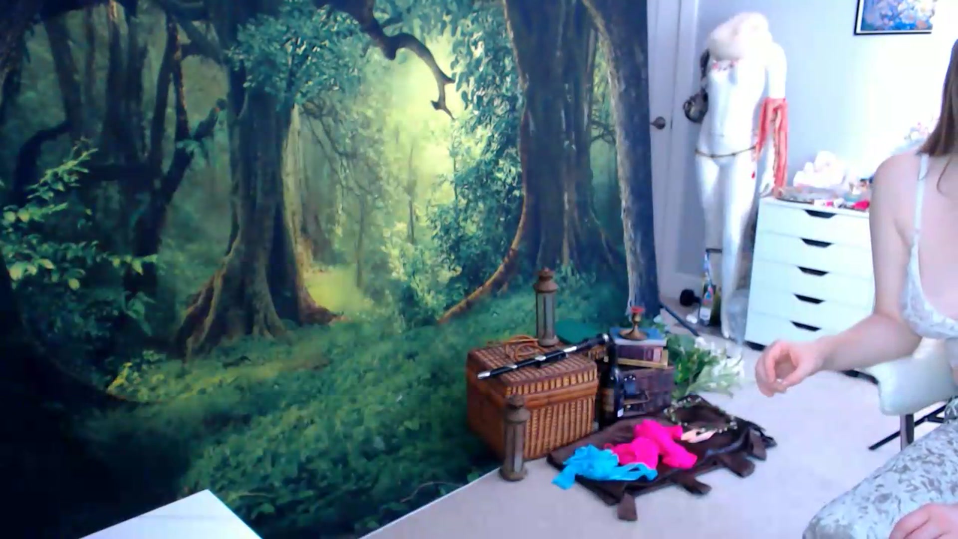 Gallery image thumbnail from GemmaMinx's myfreecams stream on, 07/11/2026, 19:01 image 2 of 20