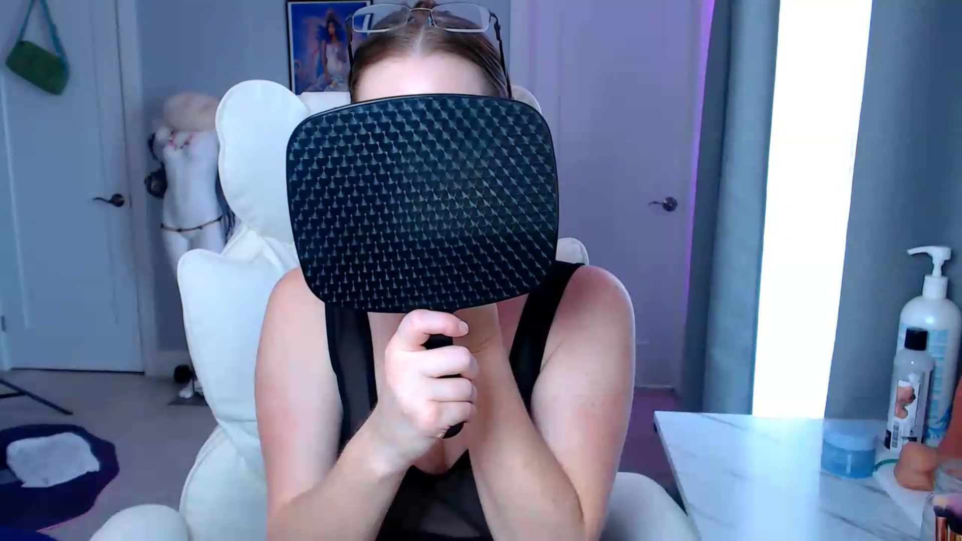 Gallery image thumbnail from GemmaMinx's myfreecams stream on, 07/27/2026, 19:11 image 13 of 20