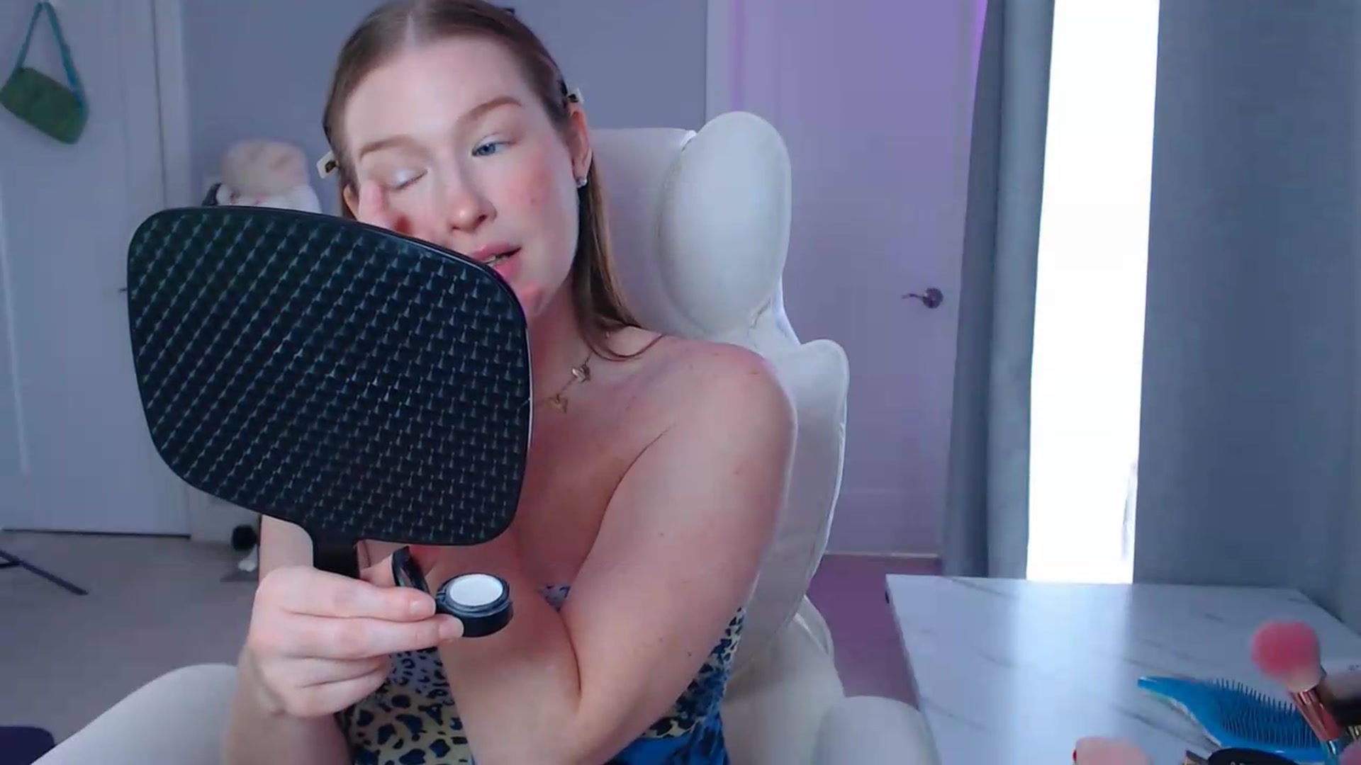 Gallery image thumbnail from GemmaMinx's myfreecams stream on, 07/28/2026, 16:30 image 14 of 20