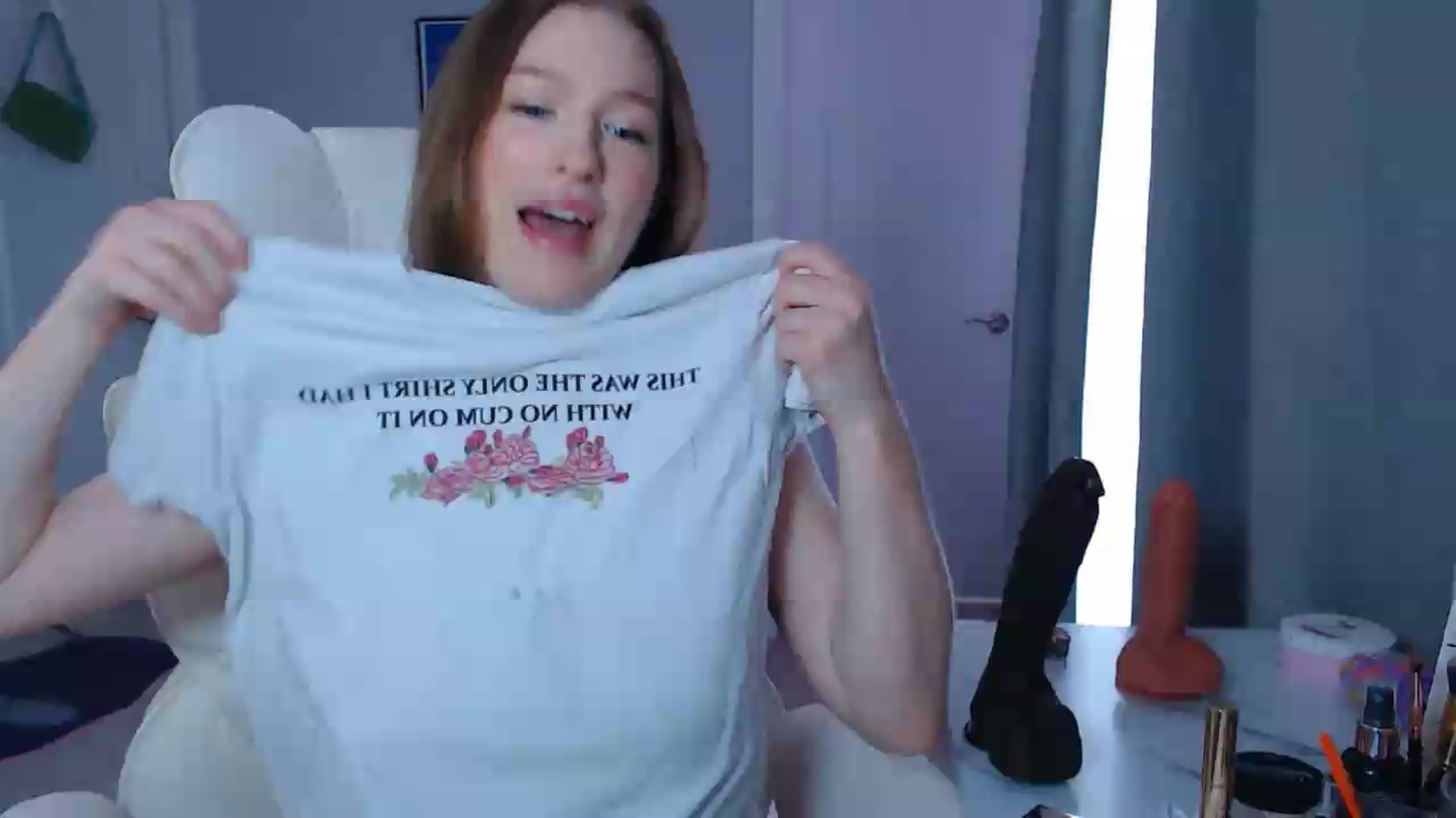 Gallery image thumbnail from GemmaMinx's myfreecams stream on, 07/28/2026, 18:19 image 14 of 20