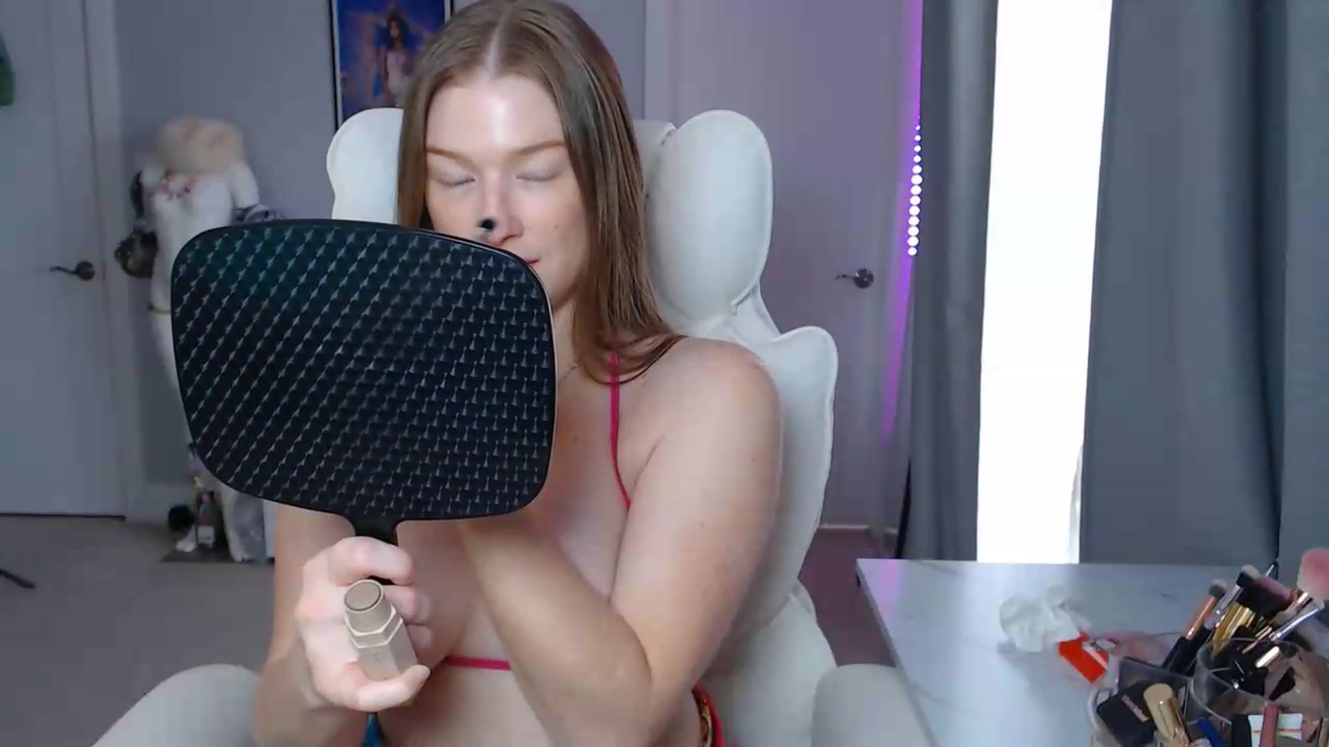 Gallery image thumbnail from GemmaMinx's myfreecams stream on, 07/30/2026, 19:03 image 4 of 20