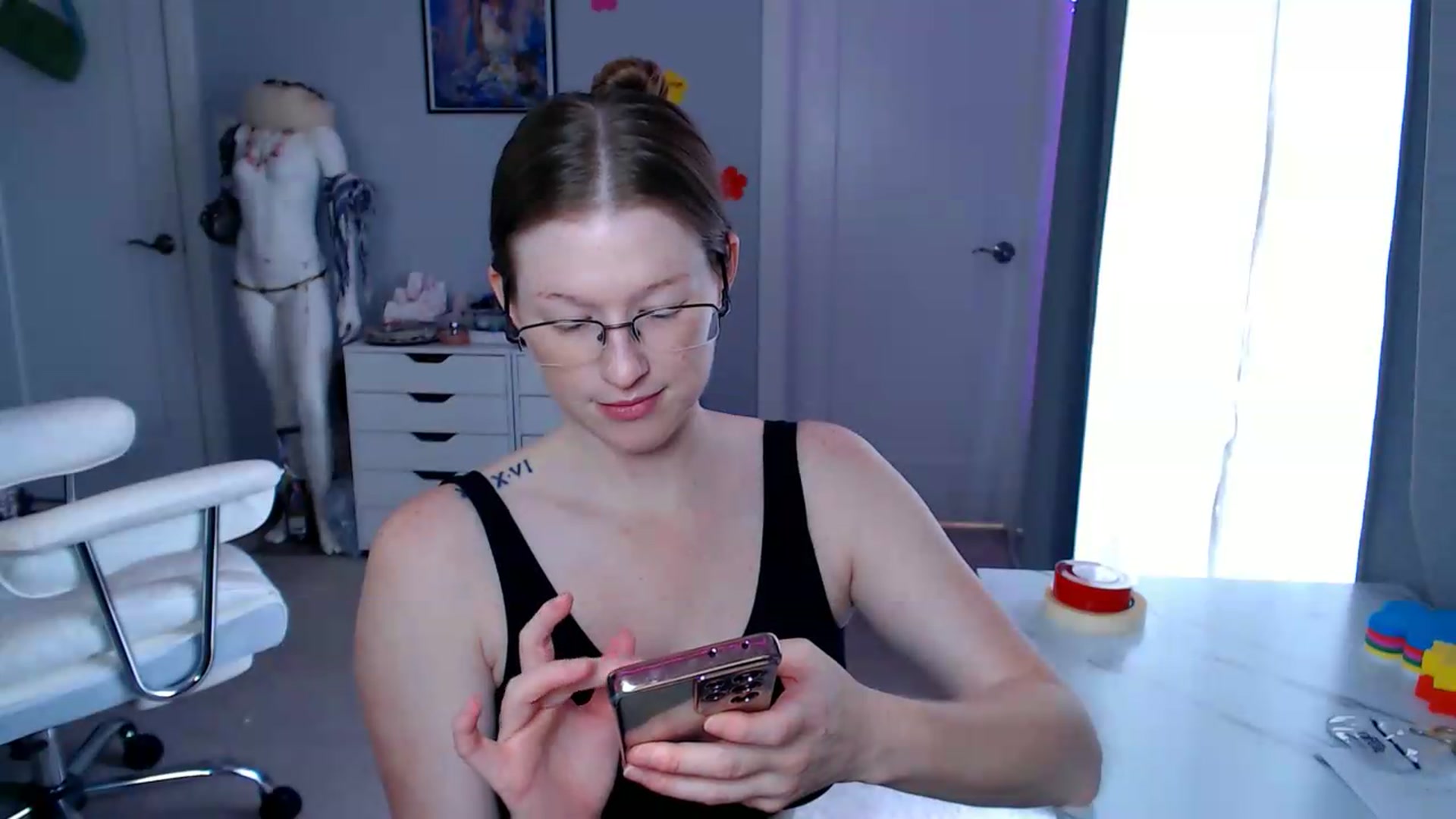 Gallery image thumbnail from GemmaMinx's myfreecams stream on, 08/10/2026, 17:40 image 20 of 20