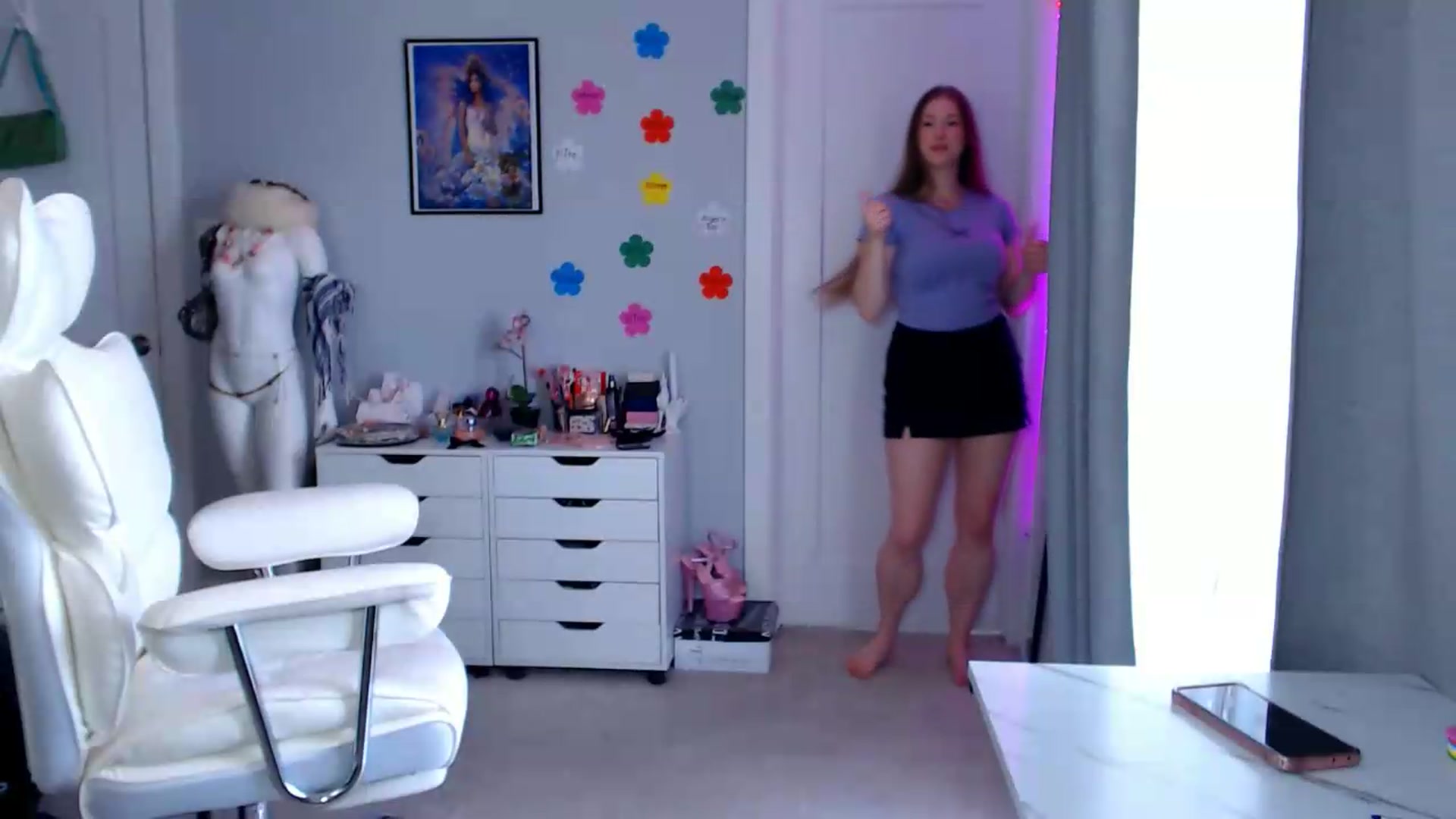 Gallery image thumbnail from GemmaMinx's myfreecams stream on, 08/13/2026, 17:14 image 14 of 20