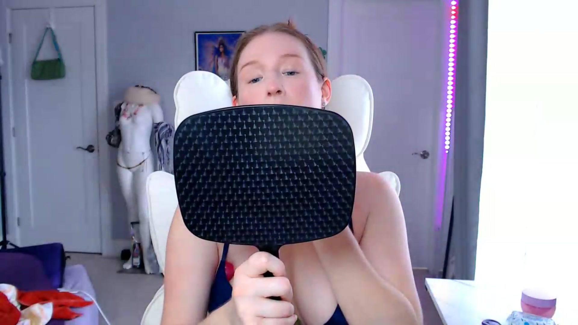 Gallery image thumbnail from GemmaMinx's myfreecams stream on, 08/13/2026, 18:47 image 9 of 20