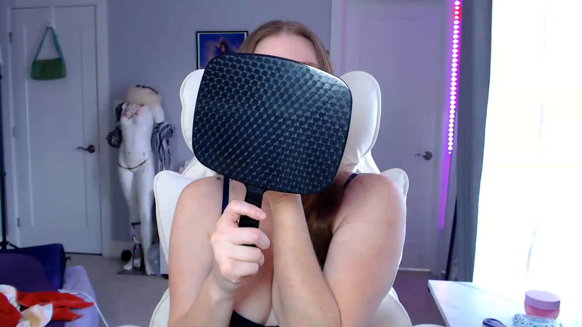 Gallery image thumbnail from GemmaMinx's myfreecams stream on, 08/13/2026, 18:47 image 19 of 20