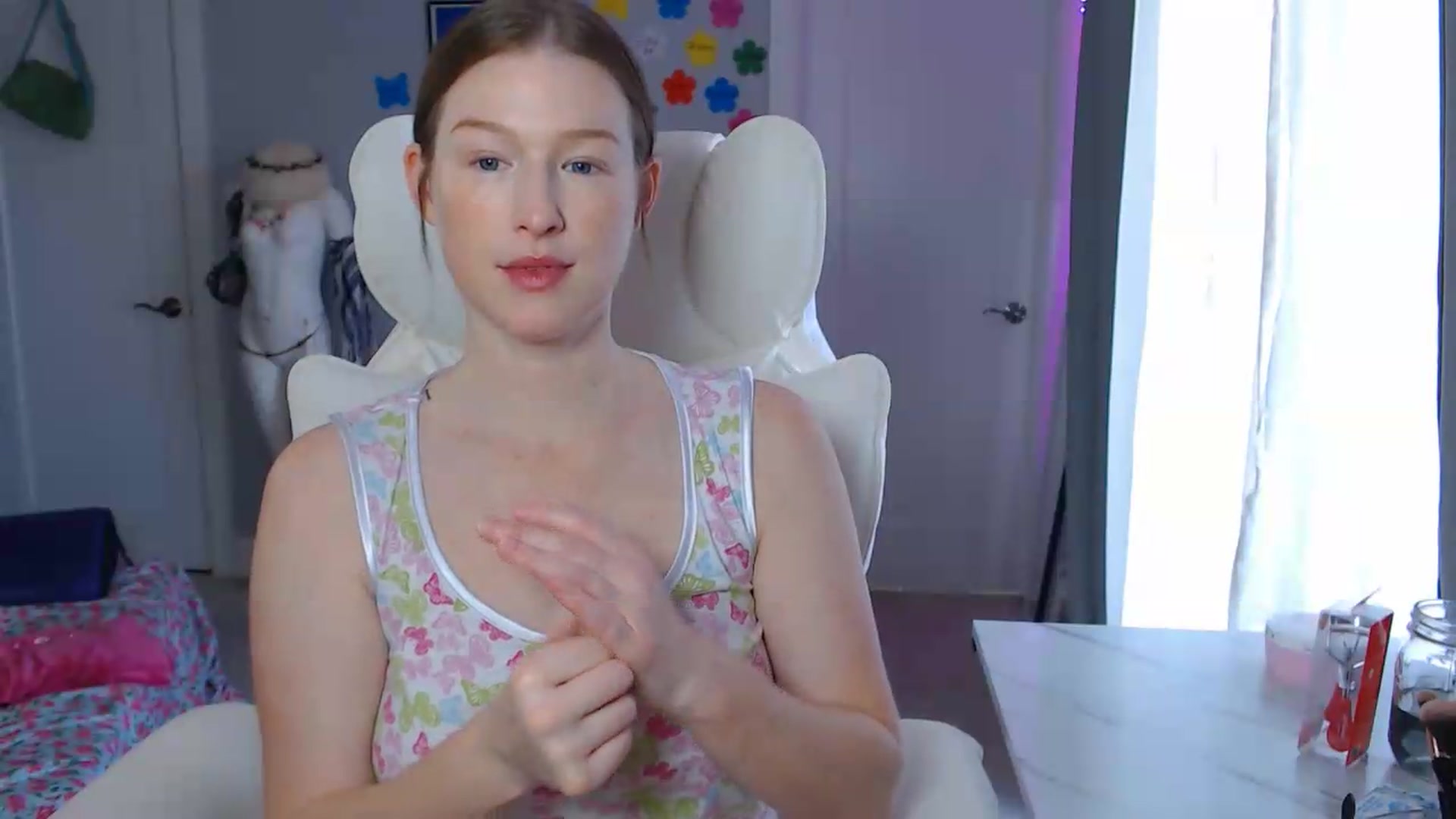 Gallery image thumbnail from GemmaMinx's myfreecams stream on, 08/26/2026, 18:32 image 5 of 20