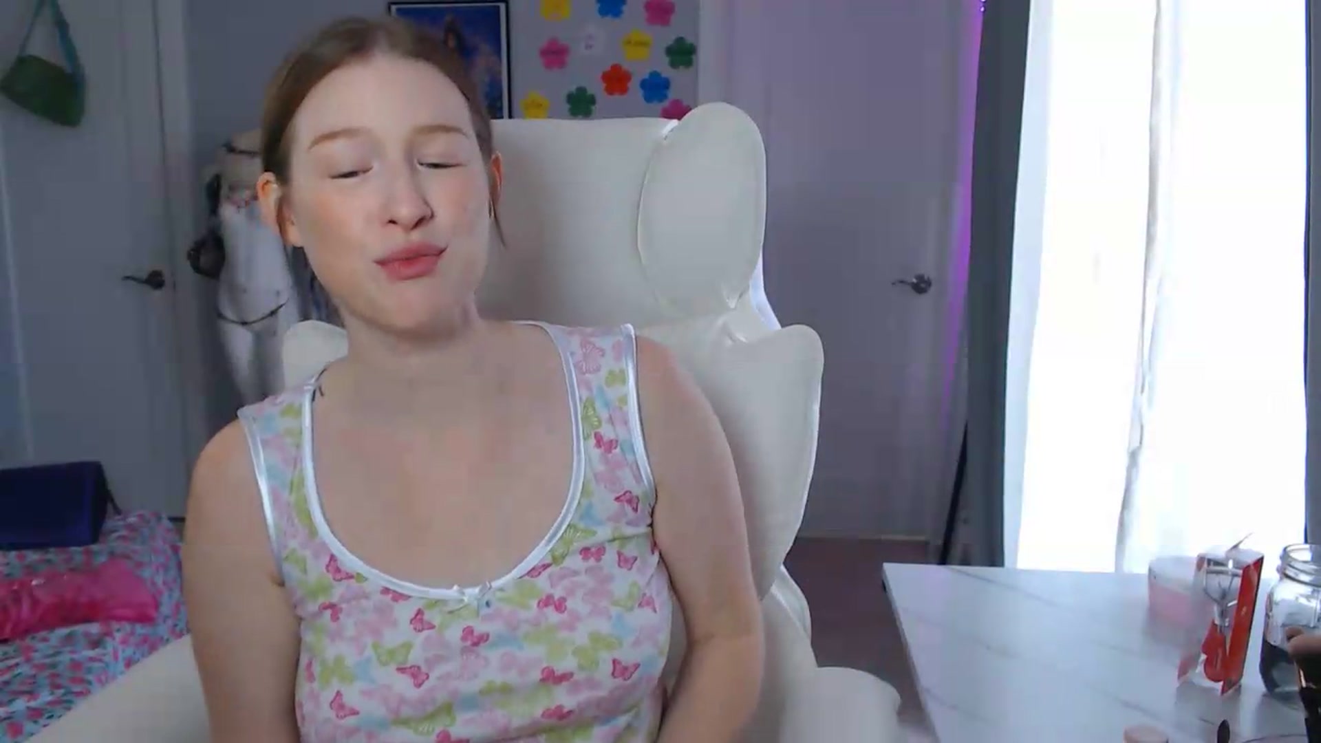 Gallery image thumbnail from GemmaMinx's myfreecams stream on, 08/26/2026, 18:32 image 6 of 20