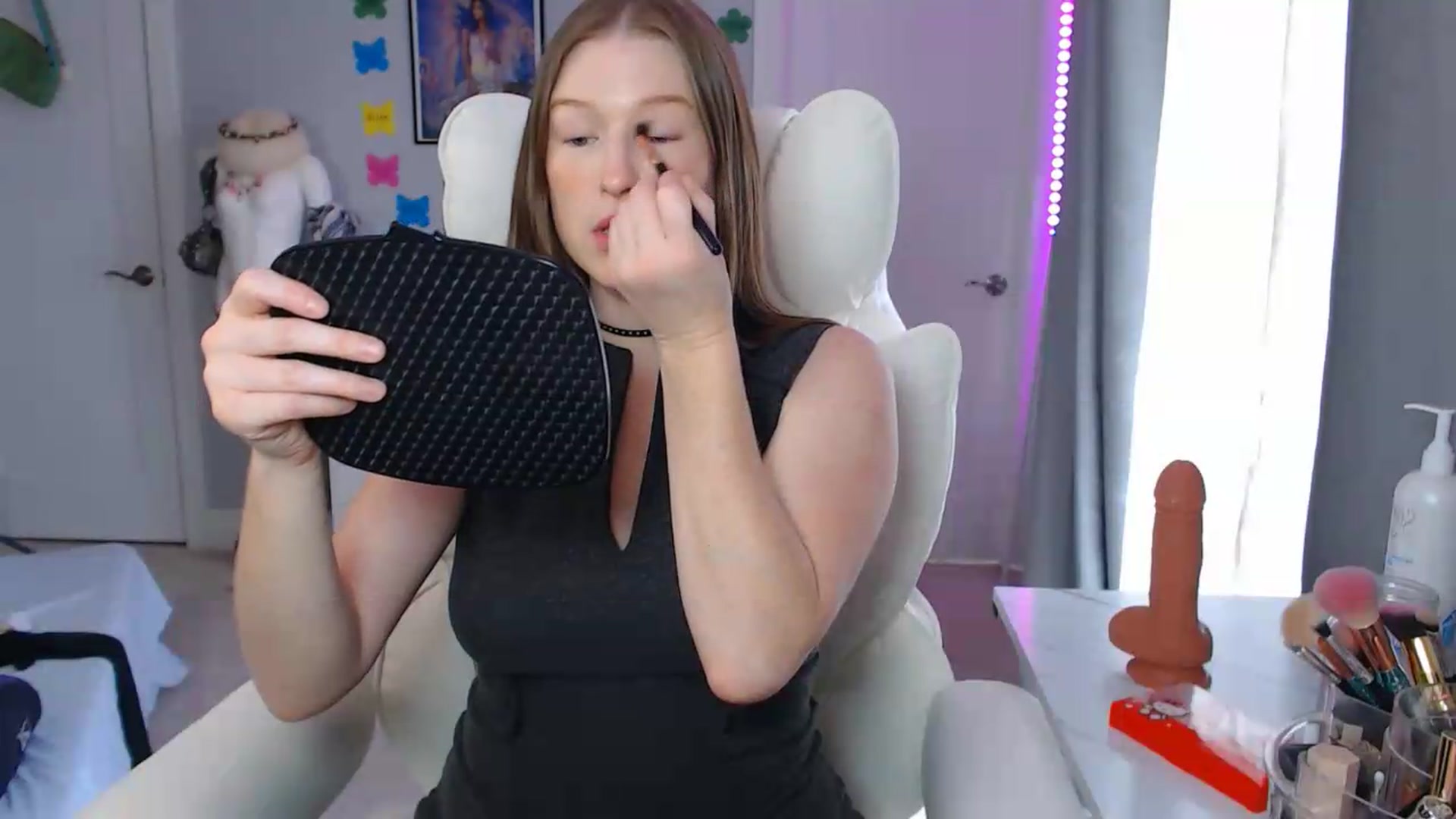 Gallery image thumbnail from GemmaMinx's myfreecams stream on, 08/30/2026, 16:34 image 15 of 20