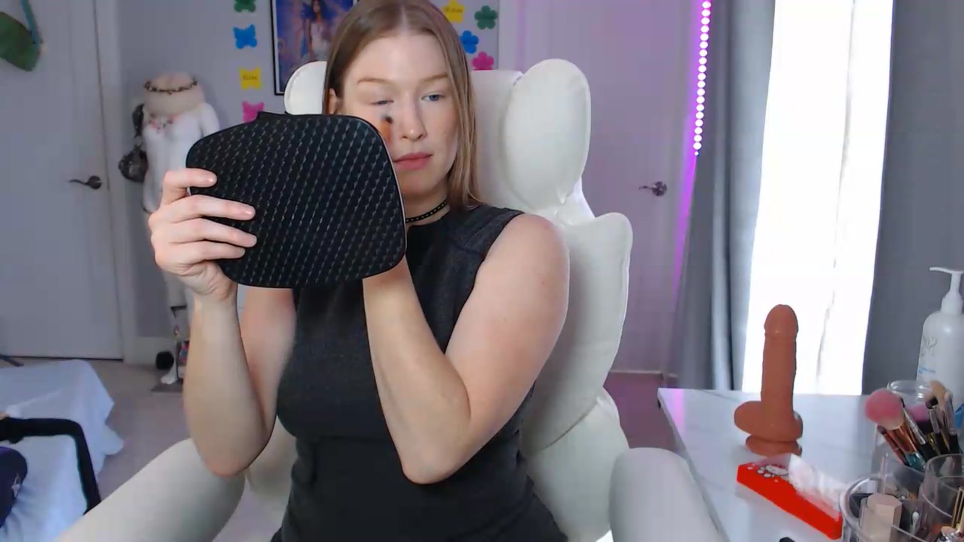 Gallery image thumbnail from GemmaMinx's myfreecams stream on, 08/30/2026, 16:34 image 14 of 20