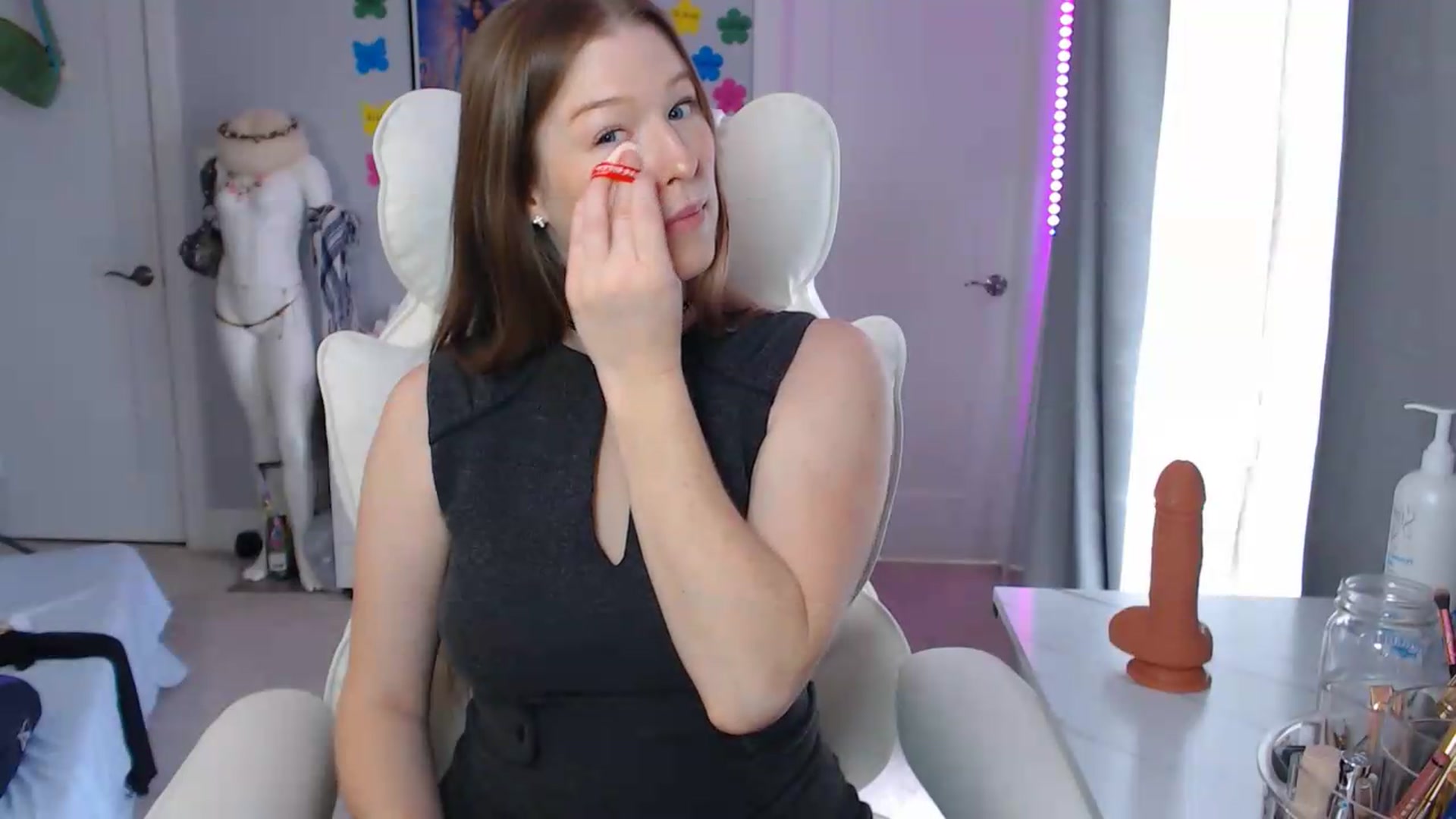 Gallery image thumbnail from GemmaMinx's myfreecams stream on, 08/30/2026, 16:34 image 16 of 20