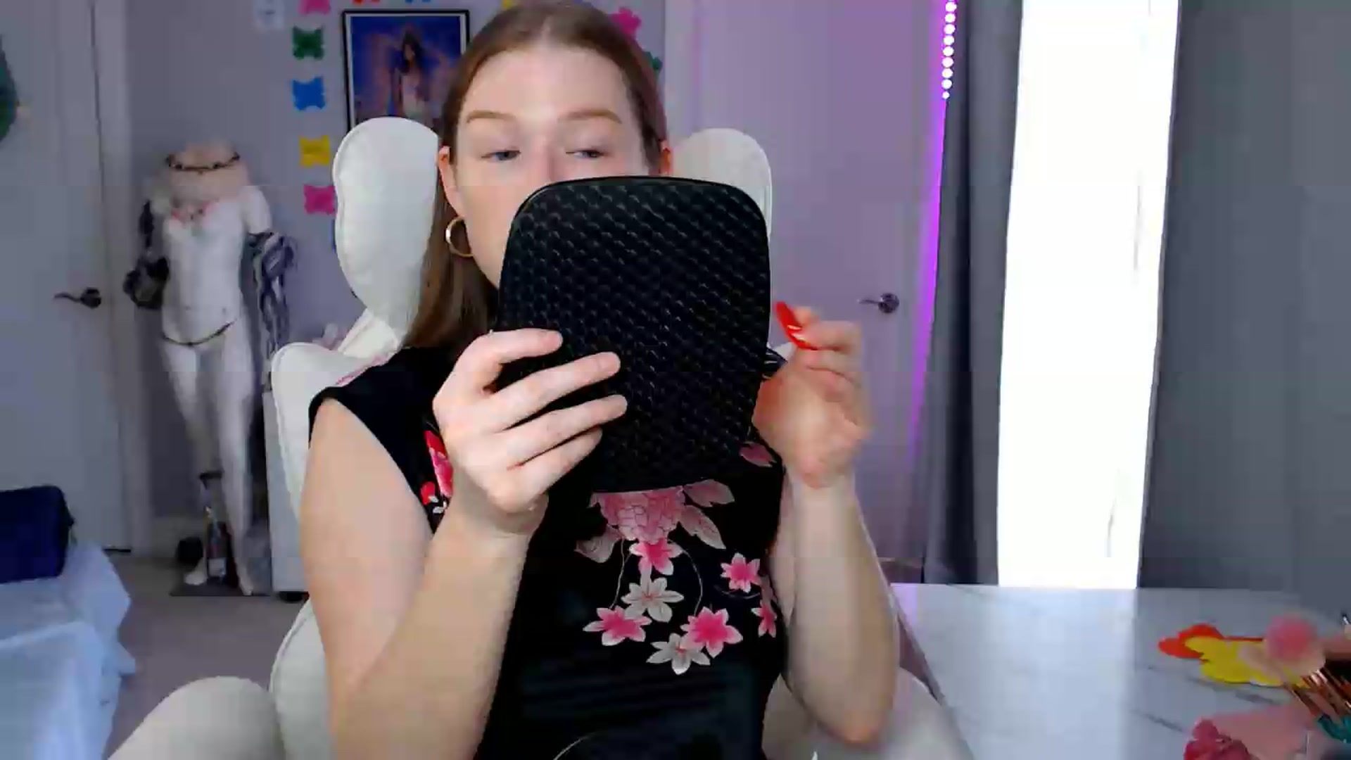 Gallery image thumbnail from GemmaMinx's myfreecams stream on, 08/31/2026, 19:20 image 1 of 20