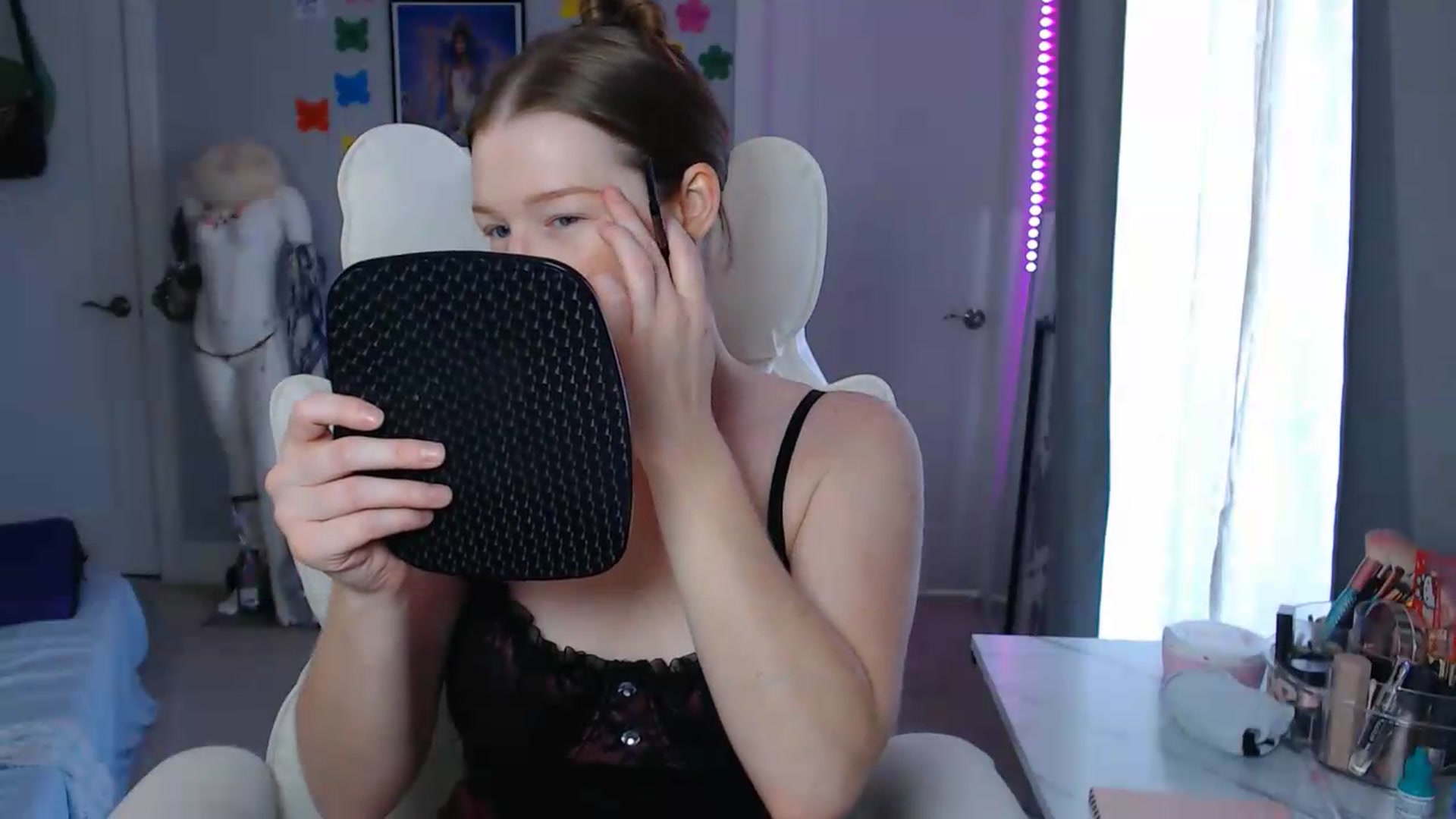 Gallery image thumbnail from GemmaMinx's myfreecams stream on, 09/08/2026, 17:51 image 2 of 20