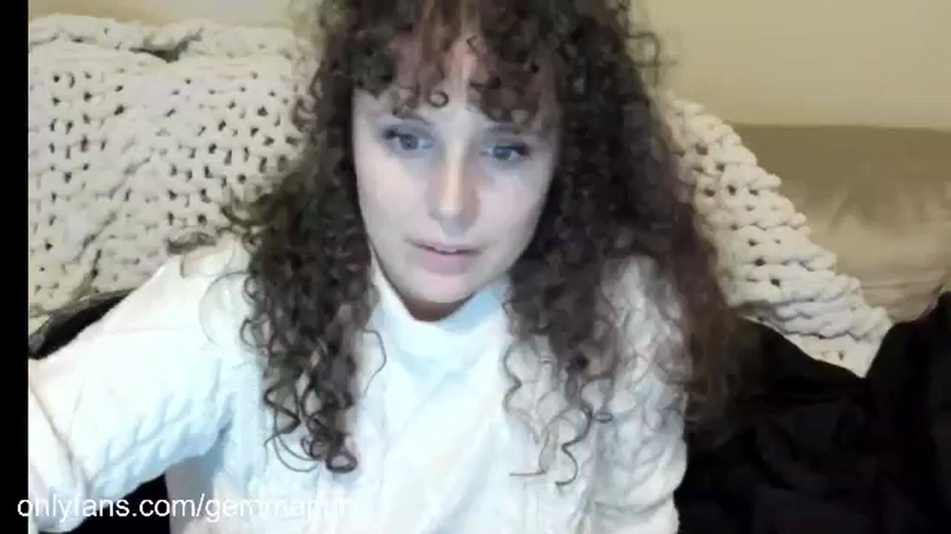 Gallery image thumbnail from GemmaPurr's myfreecams stream on, 11/20/2025, 03:43 image 12 of 20