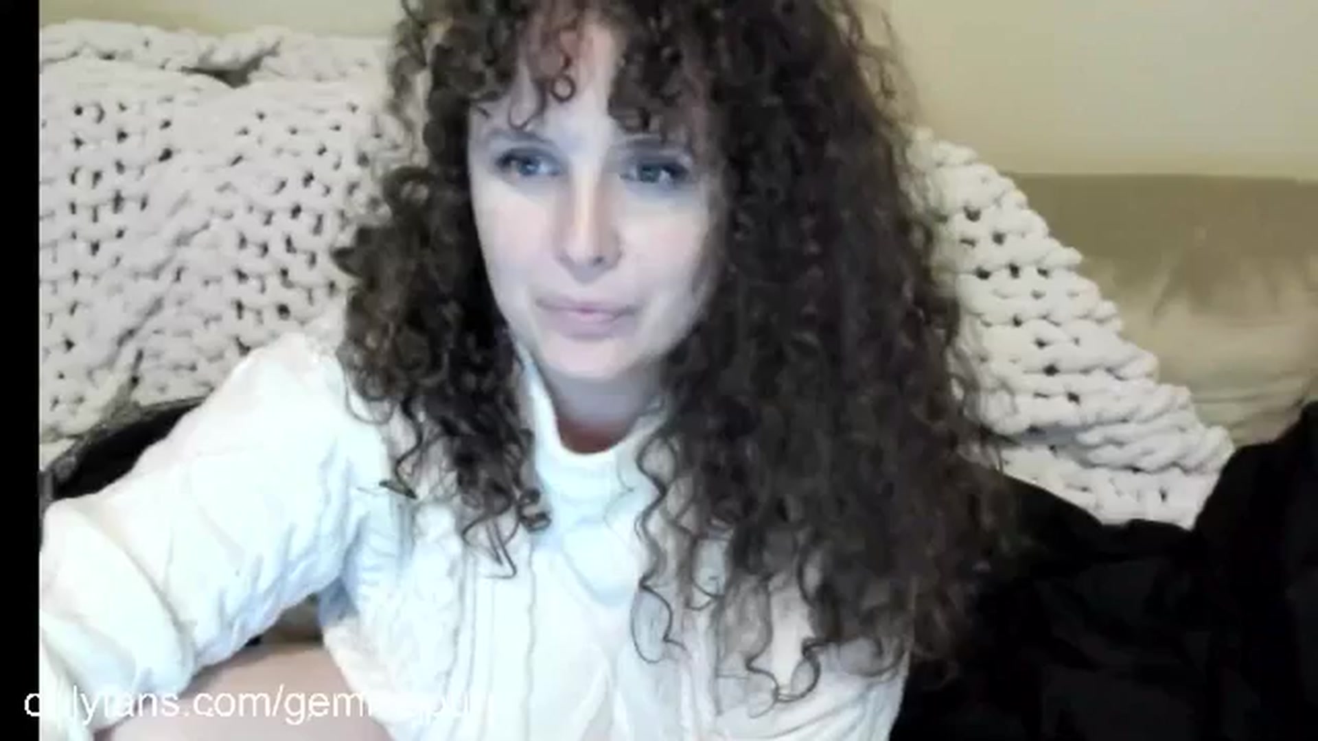Gallery image thumbnail from GemmaPurr's myfreecams stream on, 11/20/2025, 03:43 image 4 of 20