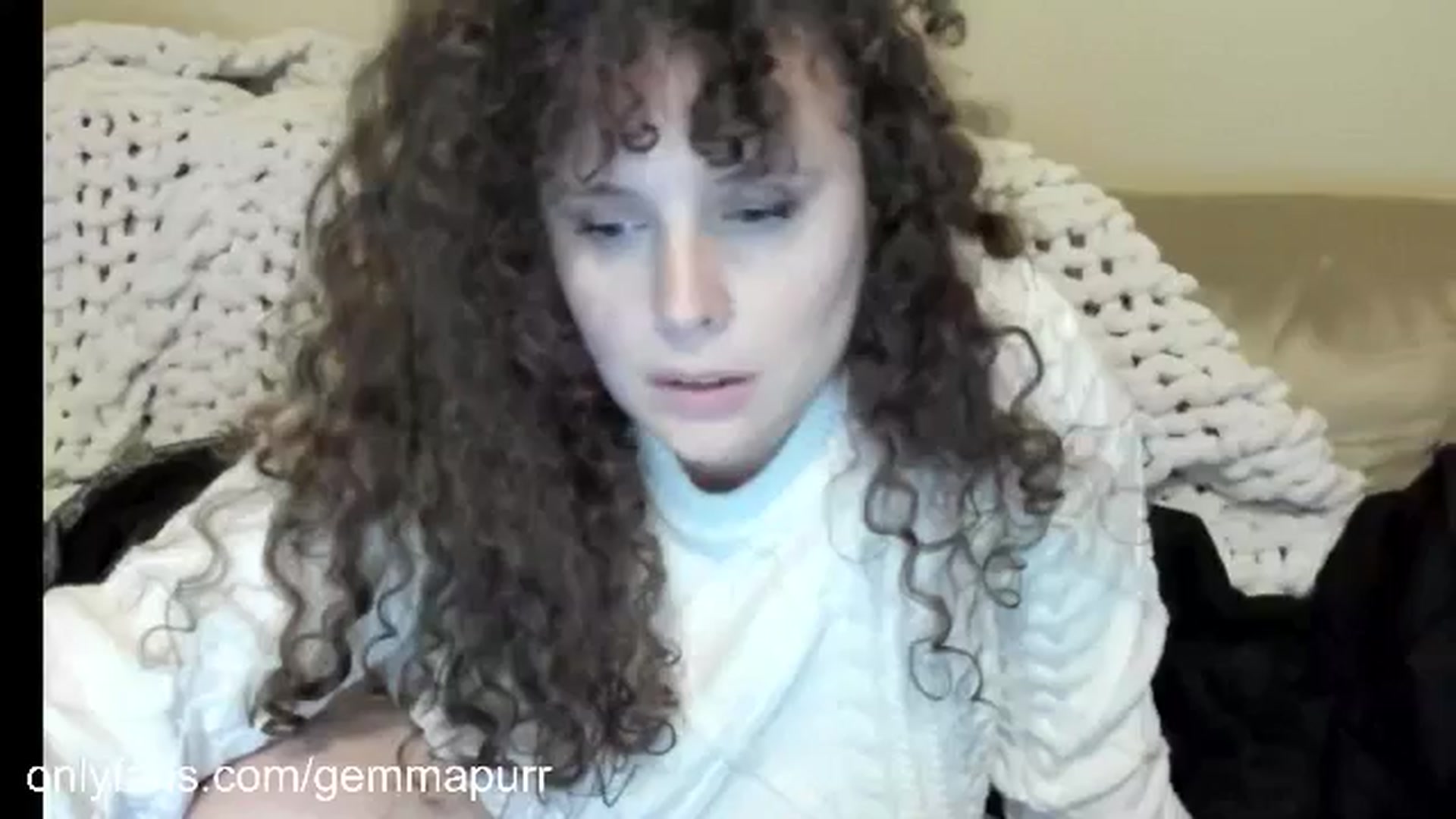 Gallery image thumbnail from GemmaPurr's myfreecams stream on, 11/20/2025, 03:43 image 2 of 20