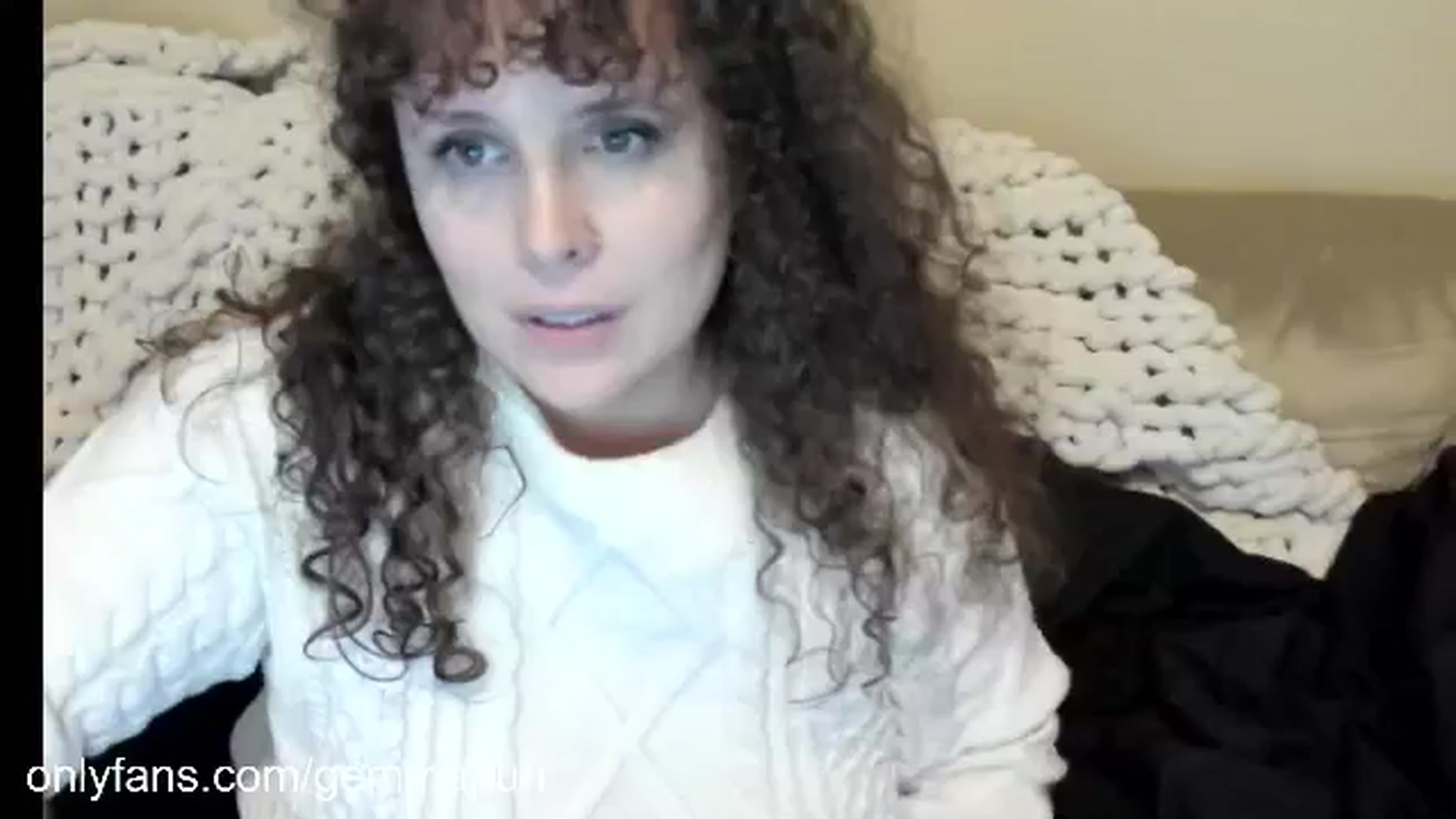 Gallery image thumbnail from GemmaPurr's myfreecams stream on, 11/20/2025, 03:43 image 7 of 20