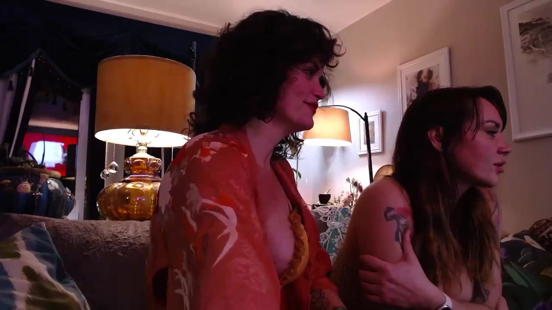 Gallery image thumbnail from GenevieveNyx's myfreecams stream on, 01/12/2024, 05:06 image 6 of 20