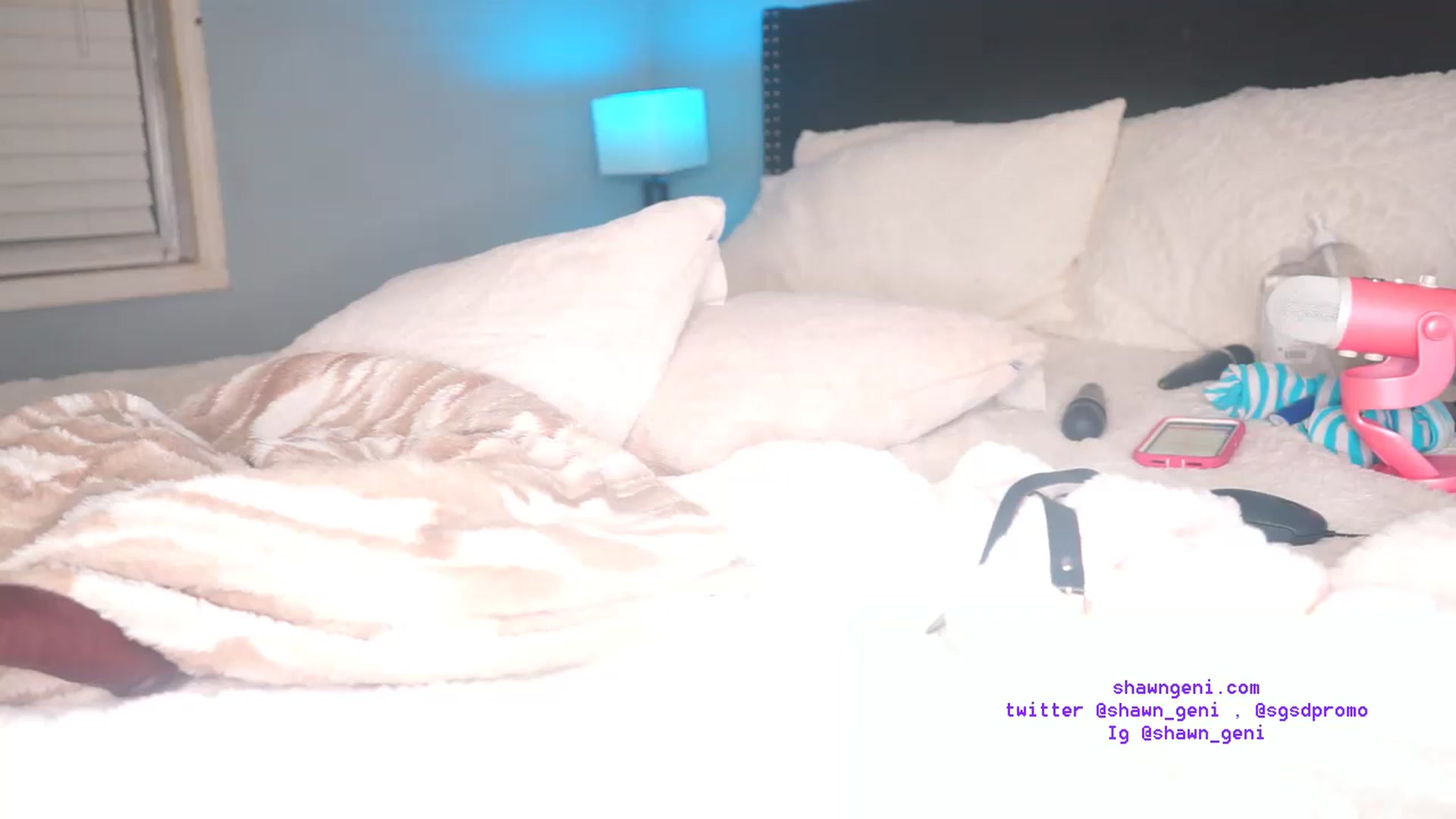 Gallery image thumbnail from GeniBae's myfreecams stream on, 10/31/2023, 09:26 image 7 of 20