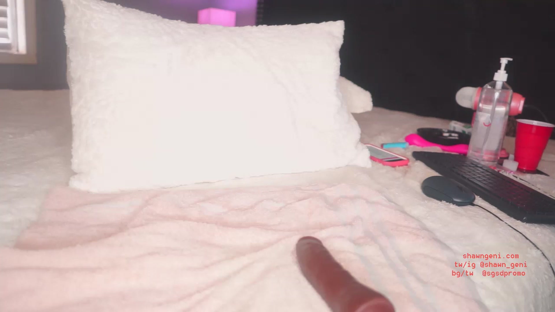 Gallery image thumbnail from GeniBae's myfreecams stream on, 01/27/2024, 19:23 image 19 of 20