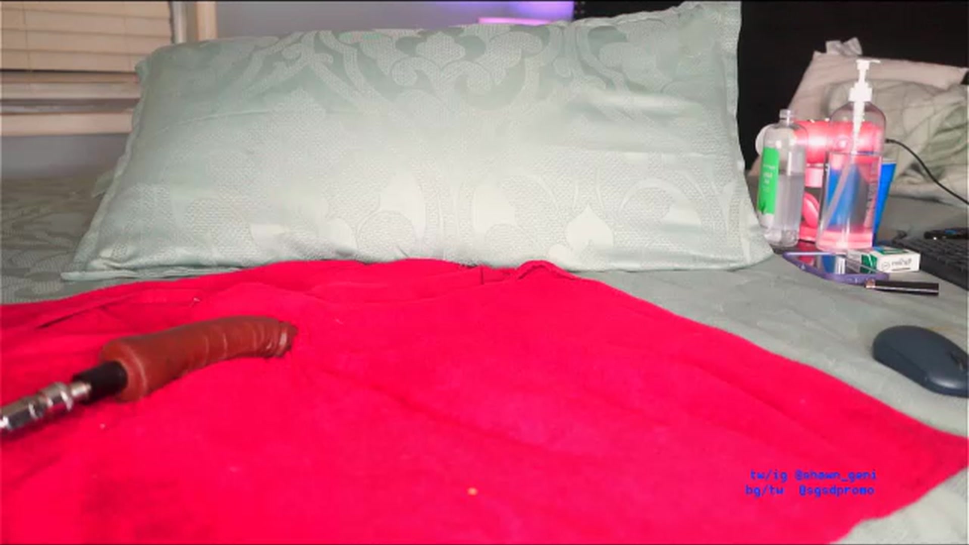 Gallery image thumbnail from GeniBae's myfreecams stream on, 04/07/2024, 09:58 image 1 of 20