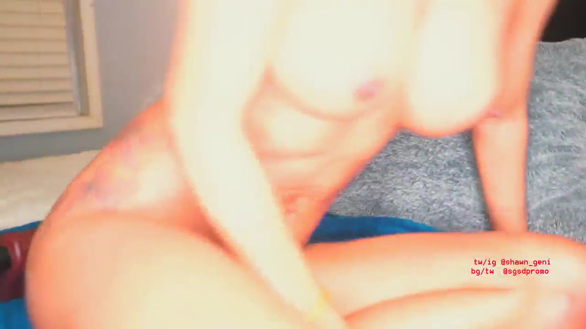 Gallery image thumbnail from GeniBae's myfreecams stream on, 05/02/2024, 09:28 image 11 of 20