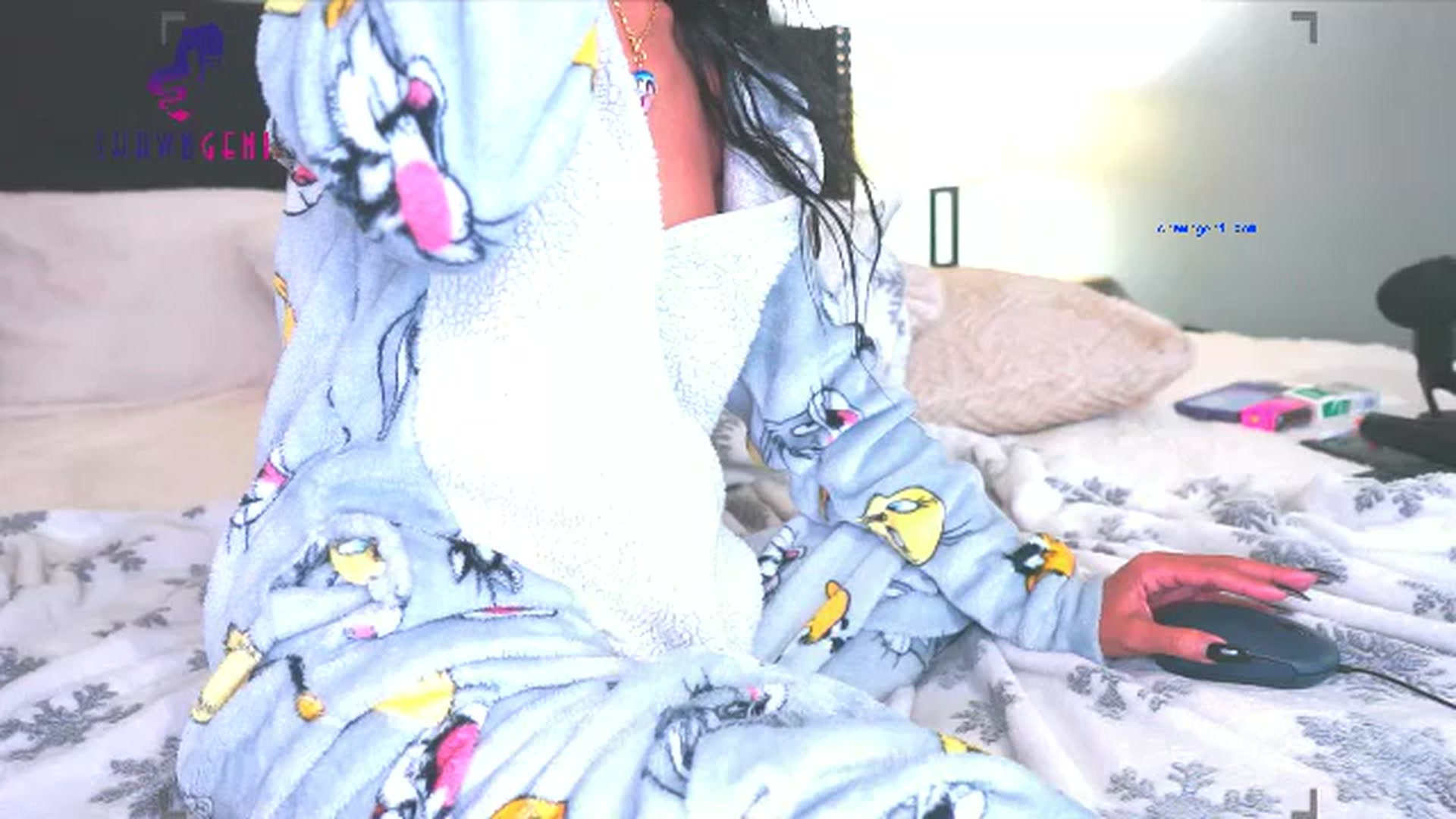 Gallery image thumbnail from GeniBae's myfreecams stream on, 08/29/2024, 16:08 image 4 of 20