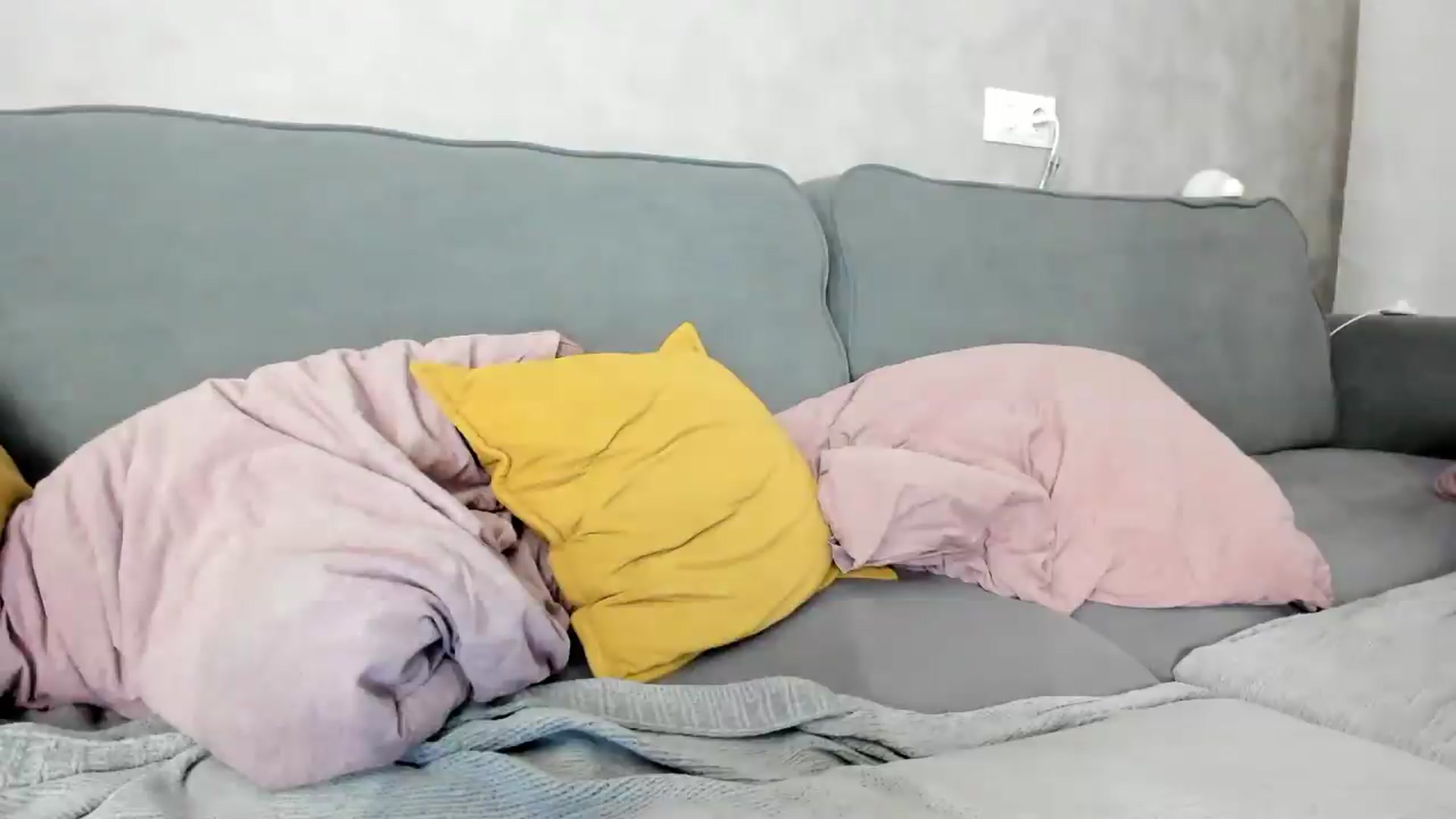Gallery image thumbnail from GentleGirl's myfreecams stream on, 05/24/2026, 09:44 image 15 of 20